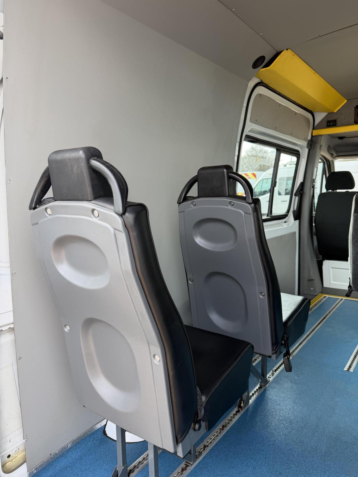 Mercedes-Benz Sprinter 2.1 313 CDi Panel Van 4dr Diesel Manual RWD L2 (129 bhp)