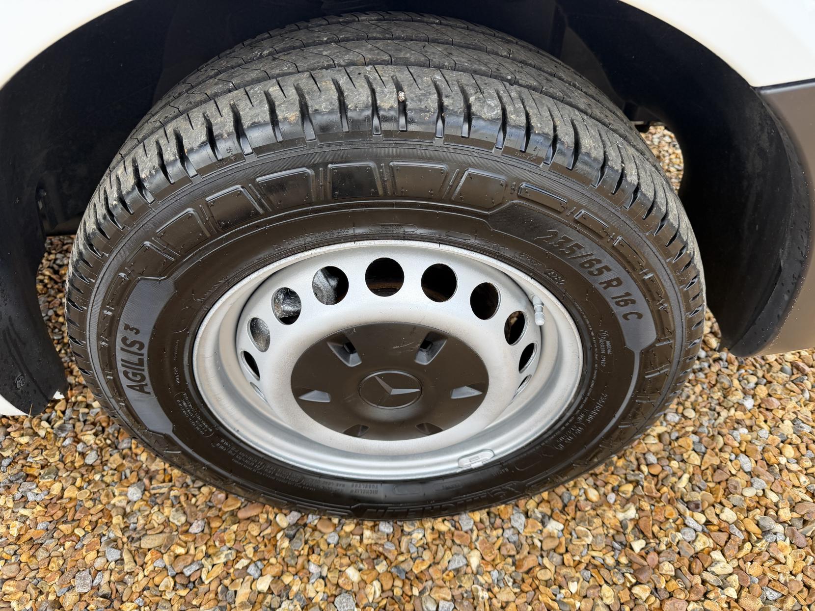 Mercedes-Benz Sprinter 2.1 313 CDi Panel Van 4dr Diesel Manual RWD L2 (129 bhp)