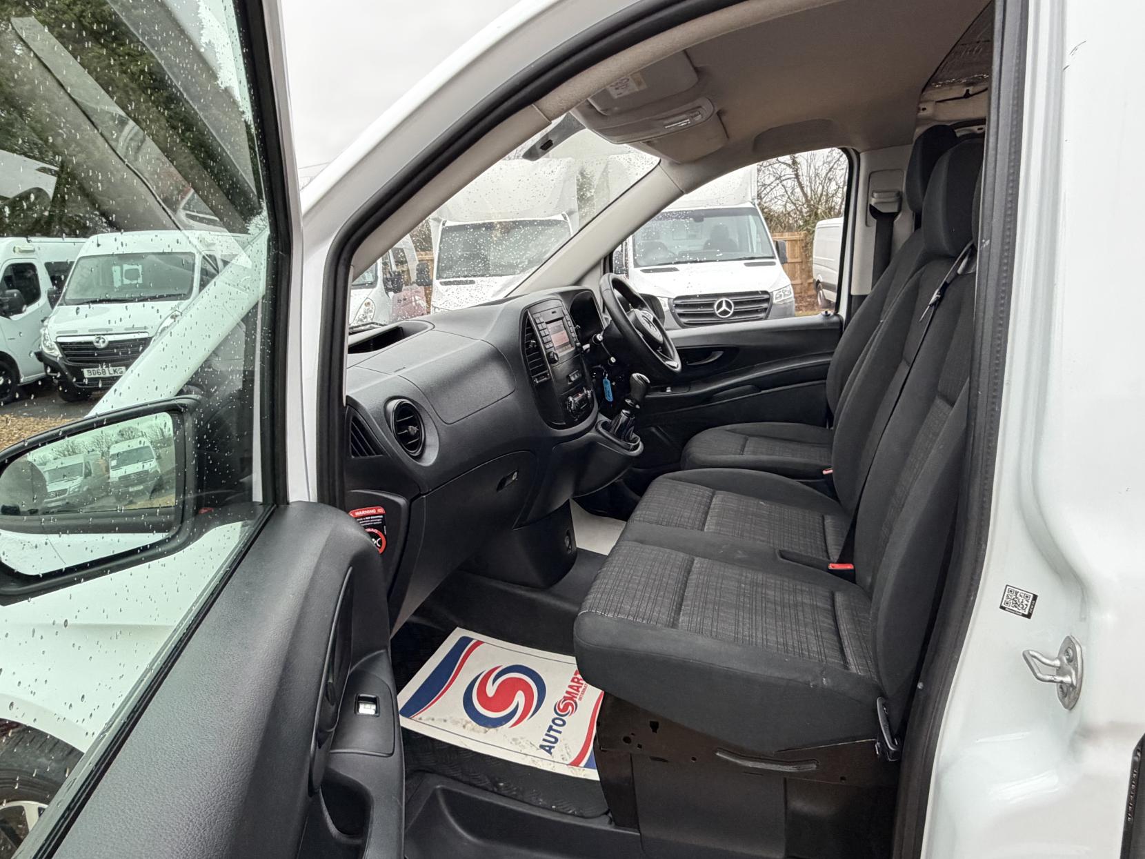 Mercedes-Benz Vito 2.1 114 CDI BlueTEC Panel Van 6dr Diesel Manual RWD L2 Euro 6 (136 ps)