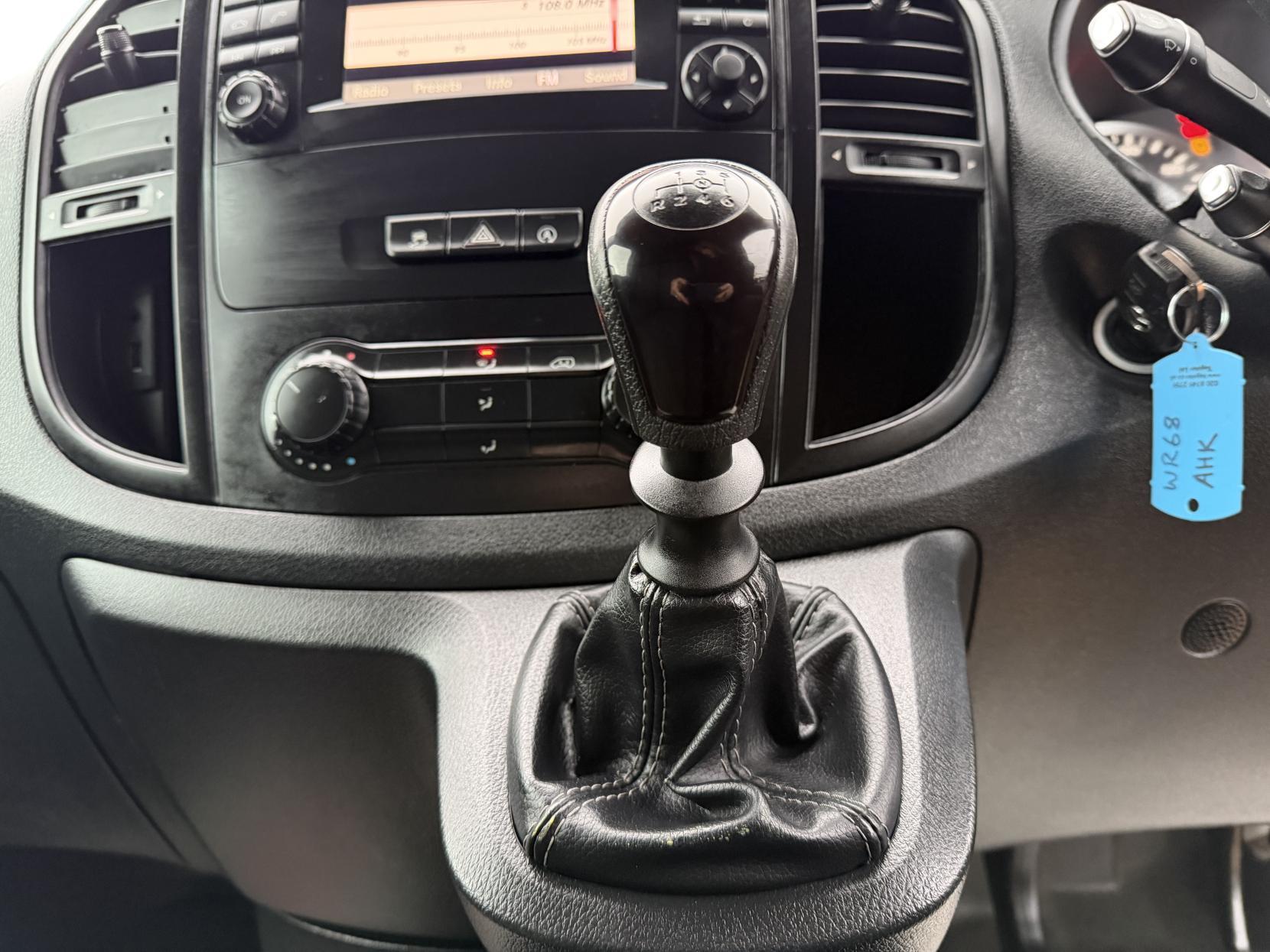 Mercedes-Benz Vito 2.1 114 CDI BlueTEC Panel Van 6dr Diesel Manual RWD L2 Euro 6 (136 ps)