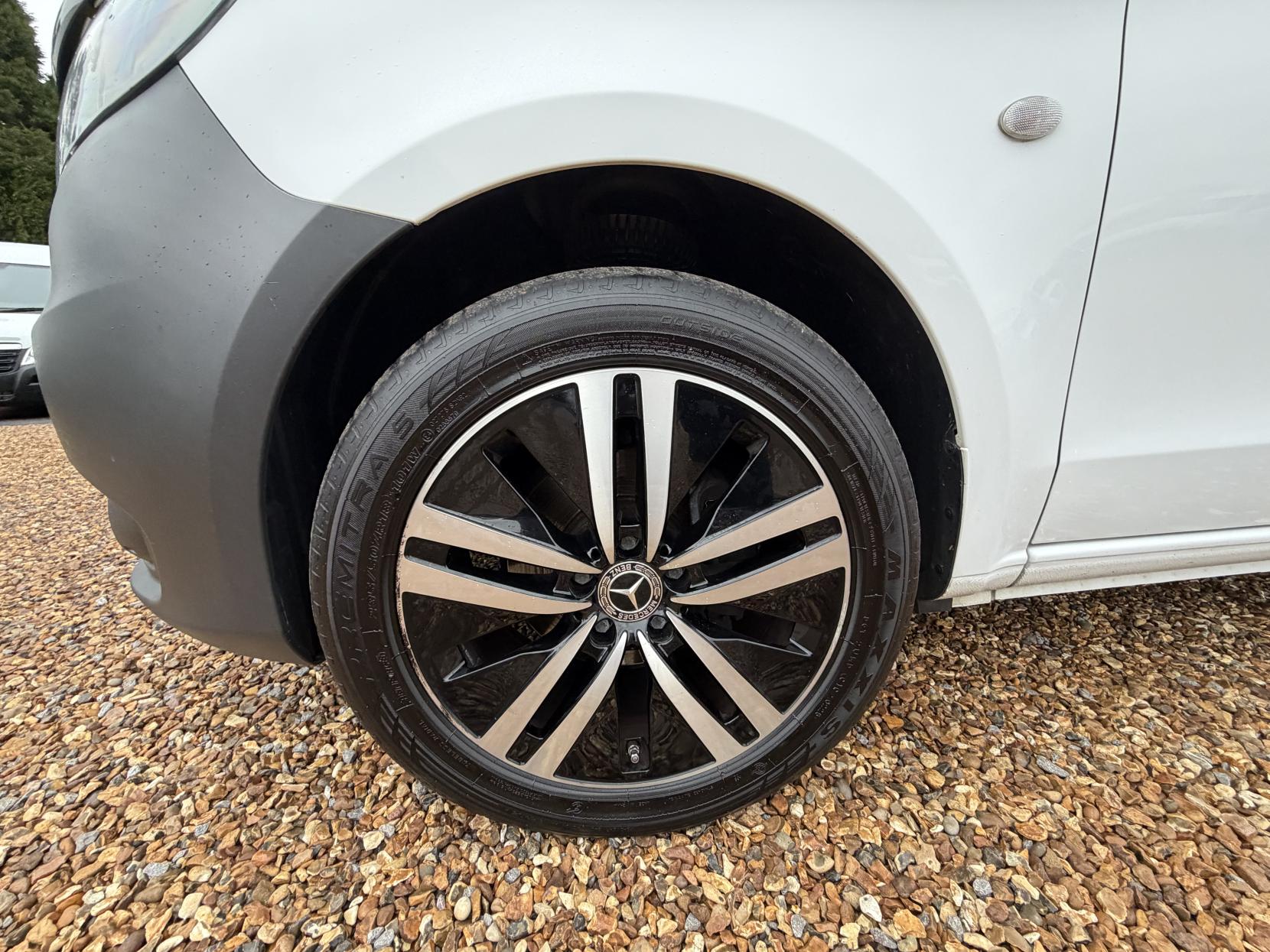 Mercedes-Benz Vito 2.1 114 CDI BlueTEC Panel Van 6dr Diesel Manual RWD L2 Euro 6 (136 ps)