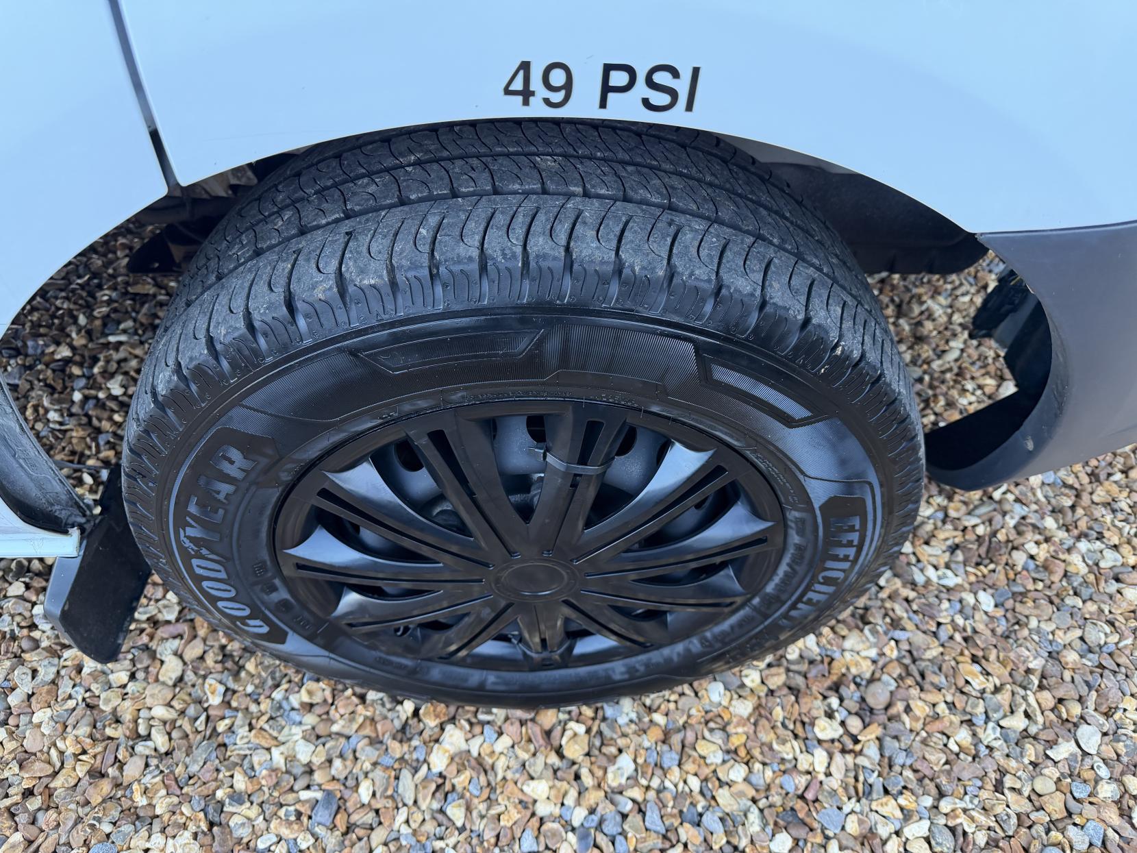 Ford Transit Custom 2.0 TDCi 310 Panel Van 5dr Diesel Manual L2 H1 (167 g/km, 104 bhp)