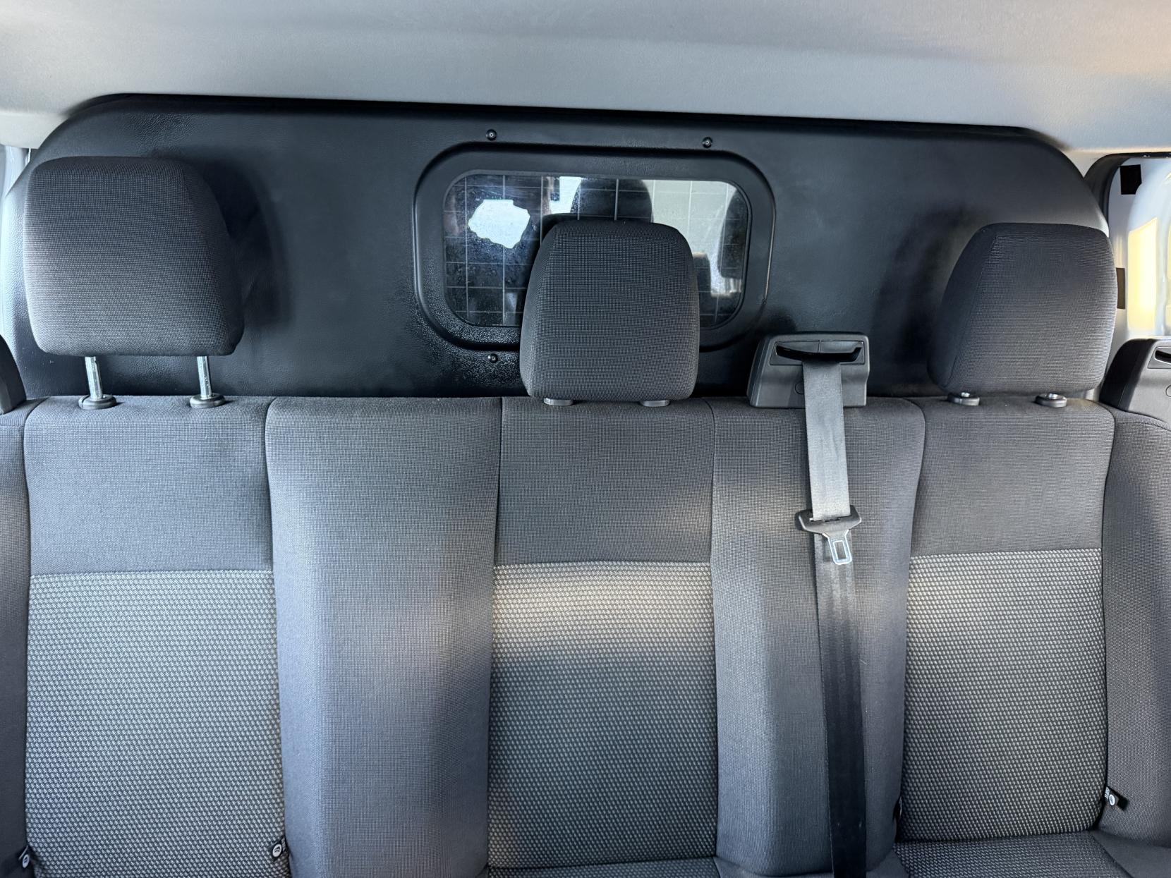 Ford Transit Custom 2.0 TDCi 310 Panel Van 5dr Diesel Manual L2 H1 (167 g/km, 104 bhp)