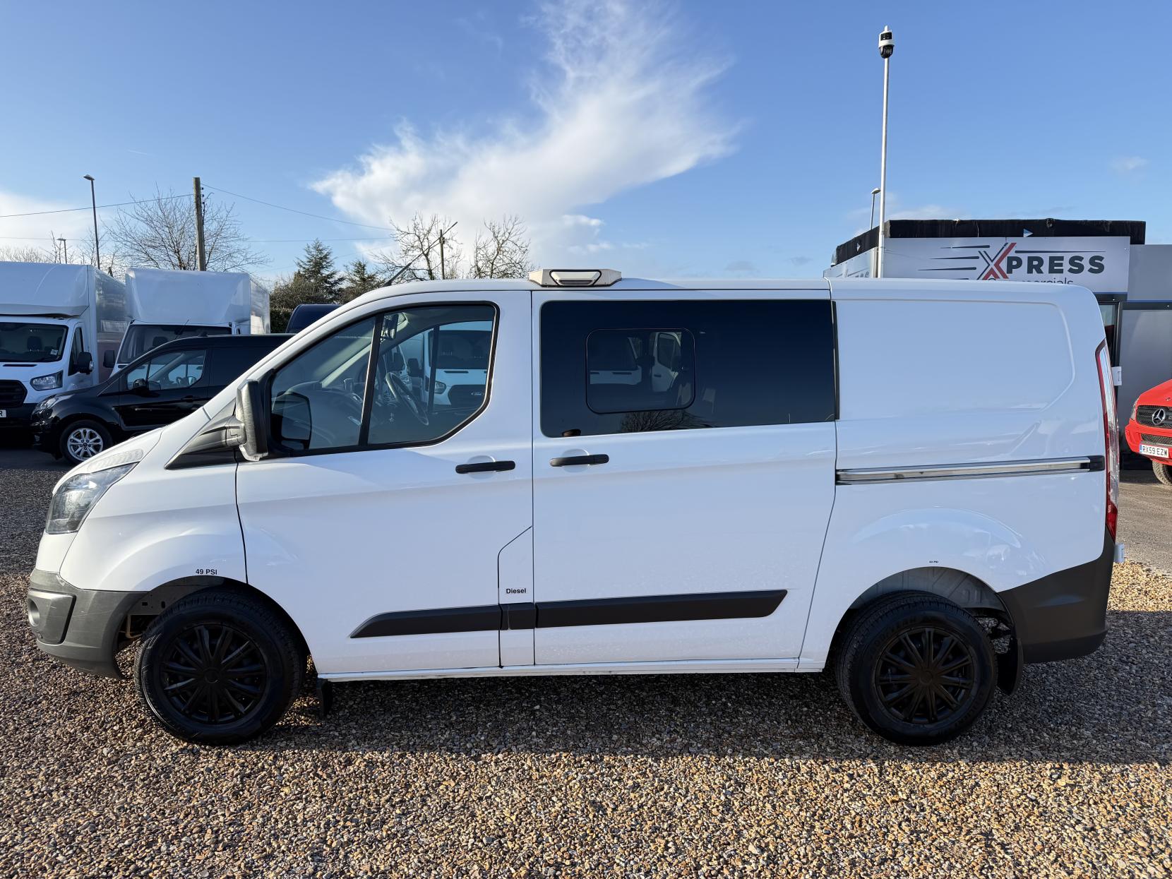 Ford Transit Custom 2.0 TDCi 310 Panel Van 5dr Diesel Manual L2 H1 (167 g/km, 104 bhp)