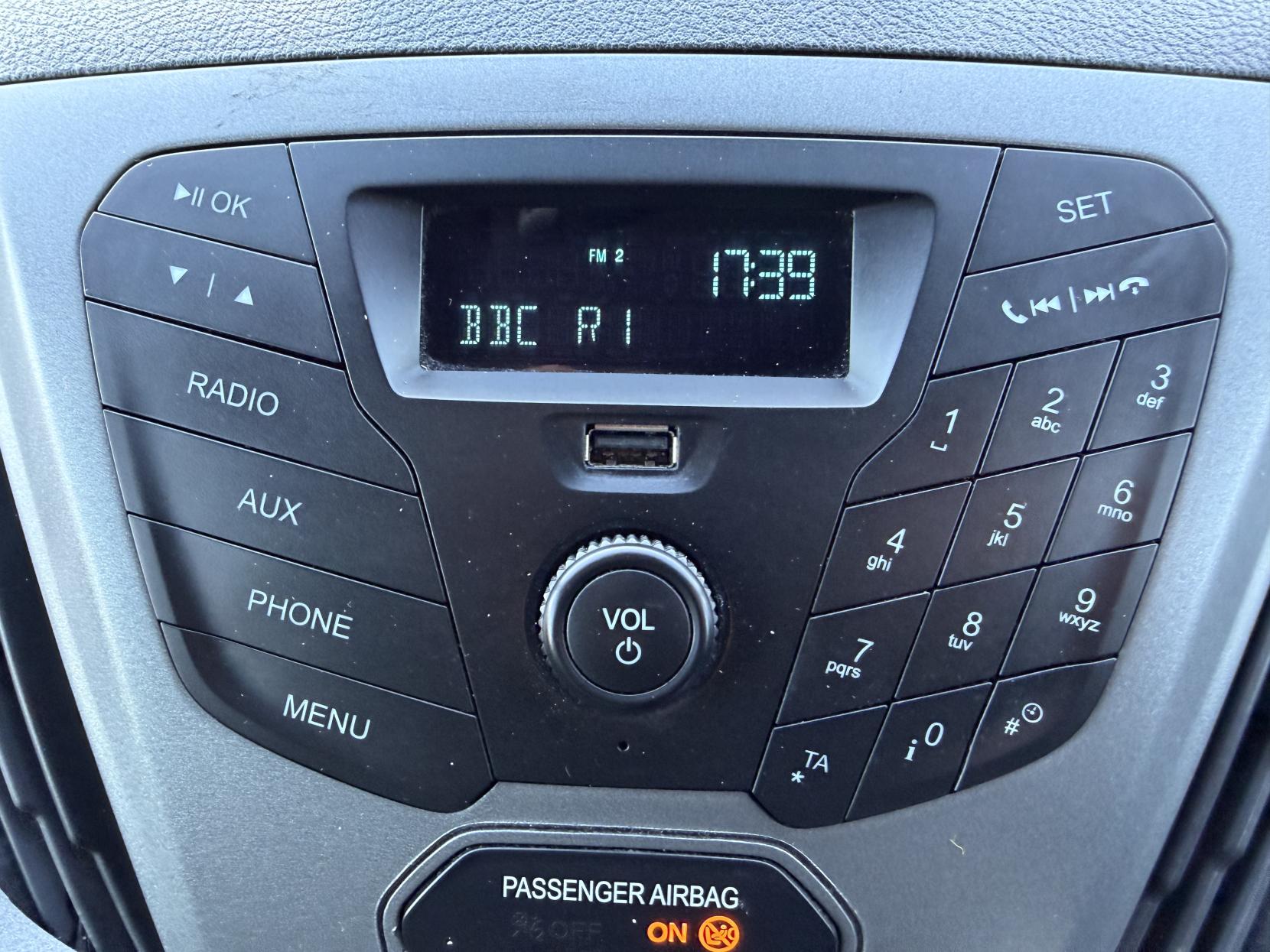 Ford Transit Custom 2.0 TDCi 310 Panel Van 5dr Diesel Manual L2 H1 (167 g/km, 104 bhp)