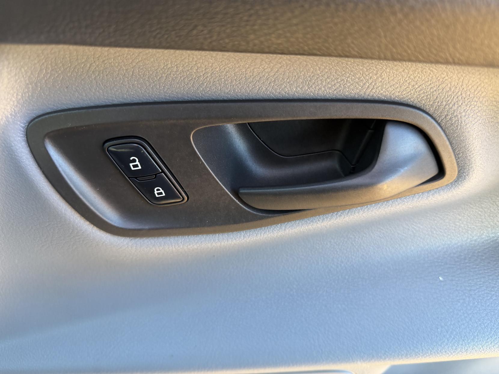 Ford Transit Custom 2.0 TDCi 310 Panel Van 5dr Diesel Manual L2 H1 (167 g/km, 104 bhp)