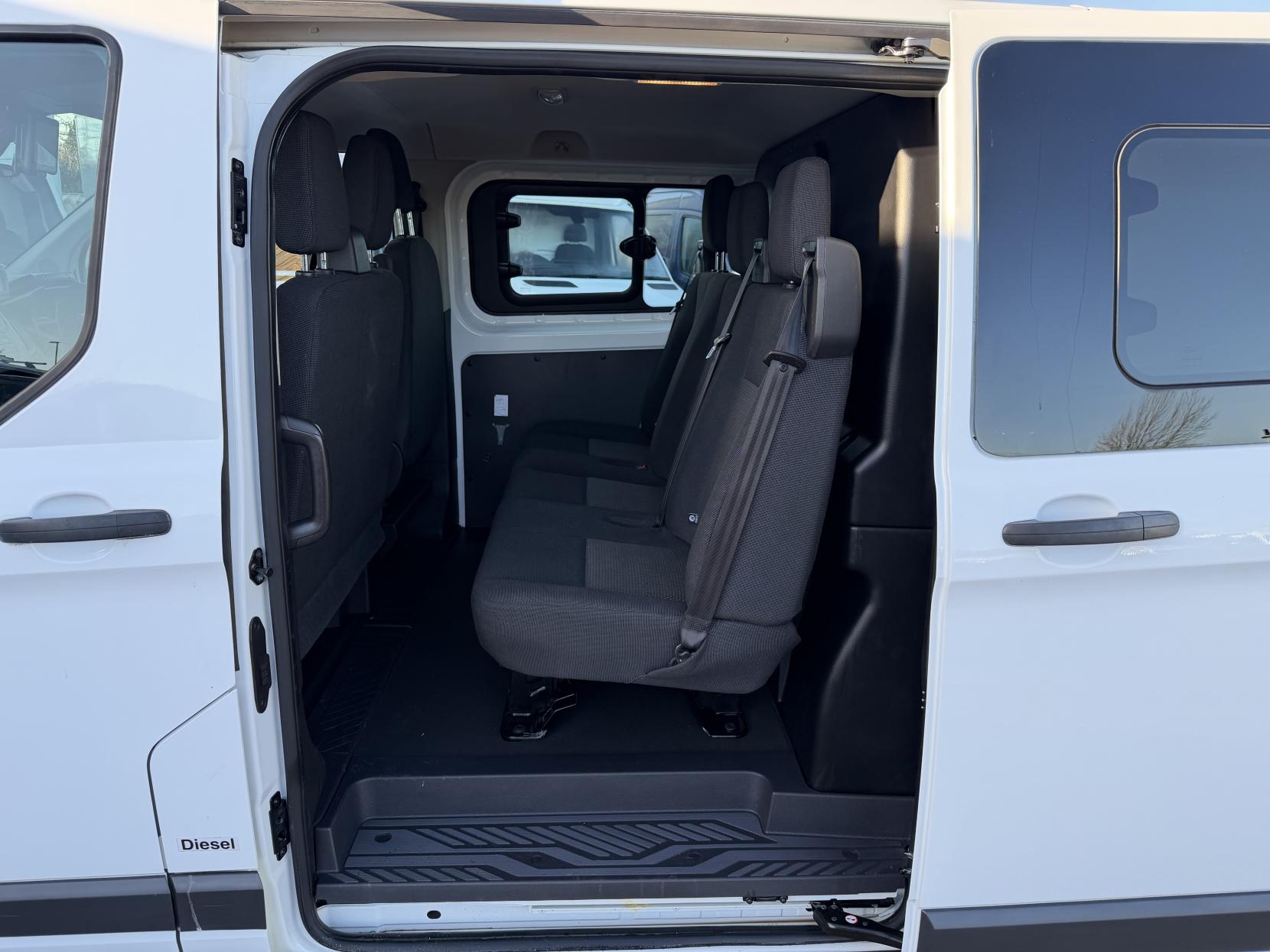 Ford Transit Custom 2.0 TDCi 310 Panel Van 5dr Diesel Manual L2 H1 (167 g/km, 104 bhp)