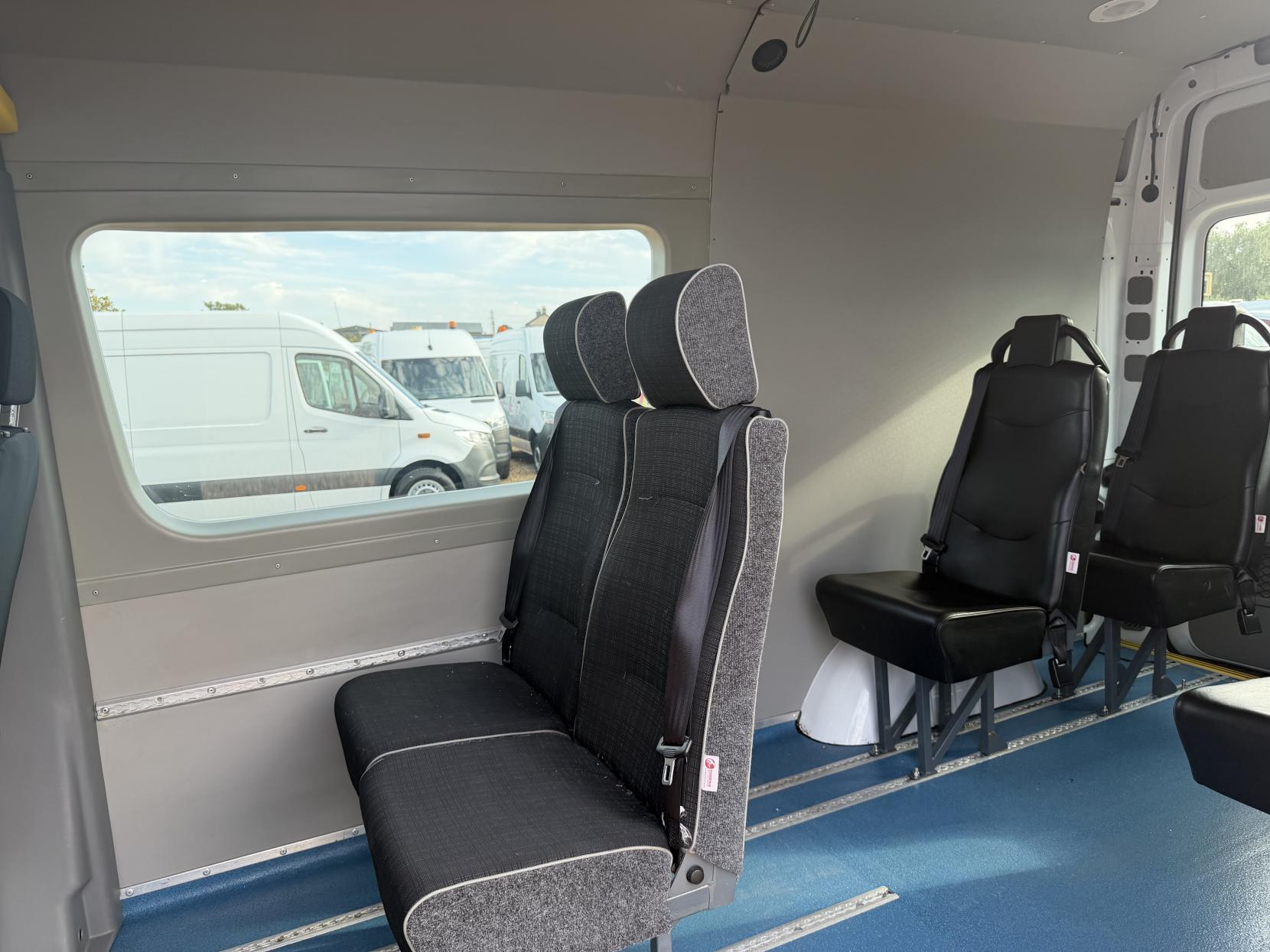 2014 Mercedes-Benz Sprinter 2.1 313 CDi Panel Van 4dr Diesel Manual RWD L2 (129 bhp) - Thumbnail 43