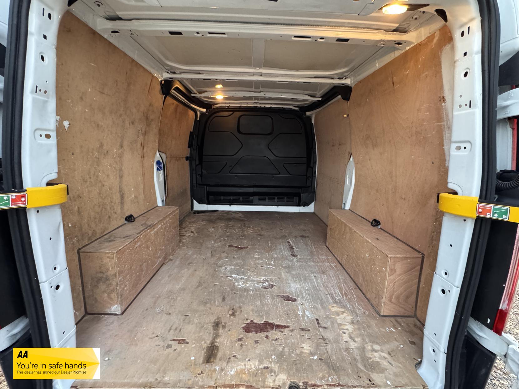 Ford Transit Custom 2.0 300 EcoBlue Leader Panel Van 5dr Diesel Manual L1 H1 Euro 6 (s/s) (105 ps)
