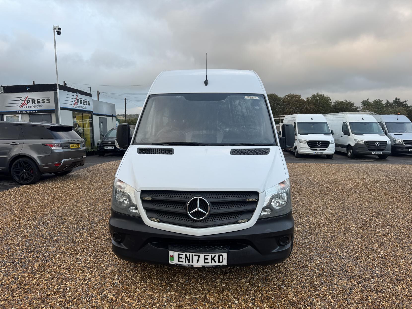 Mercedes-Benz Sprinter 2.1 314 CDi Panel Van 5dr Diesel Manual RWD L2 (213 g/km, 140 bhp)