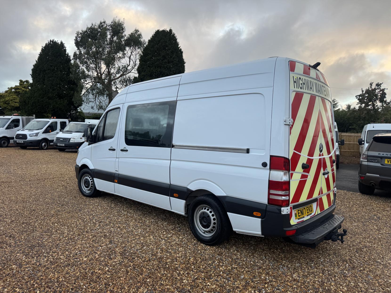 Mercedes-Benz Sprinter 2.1 314 CDi Panel Van 5dr Diesel Manual RWD L2 (213 g/km, 140 bhp)