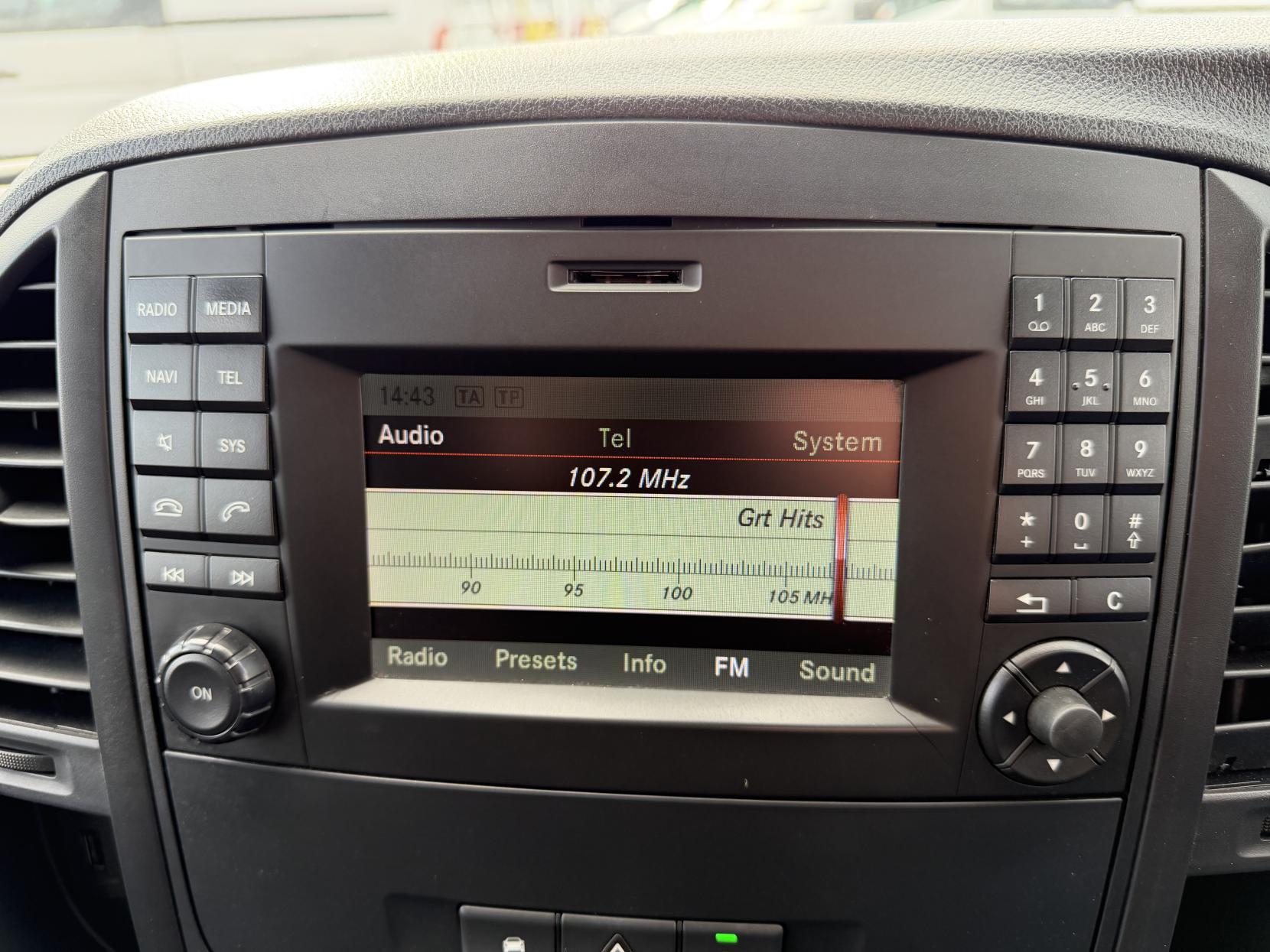 Mercedes-Benz Vito 2.1 114 CDI BlueTEC Panel Van 6dr Diesel Manual RWD L2 Euro 6 (136 ps)