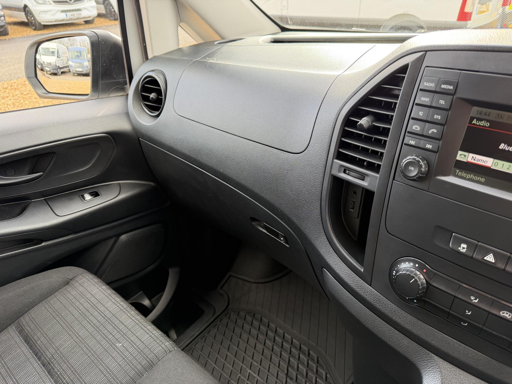 Mercedes-Benz Vito 2.1 114 CDI BlueTEC Panel Van 6dr Diesel Manual RWD L2 Euro 6 (136 ps)