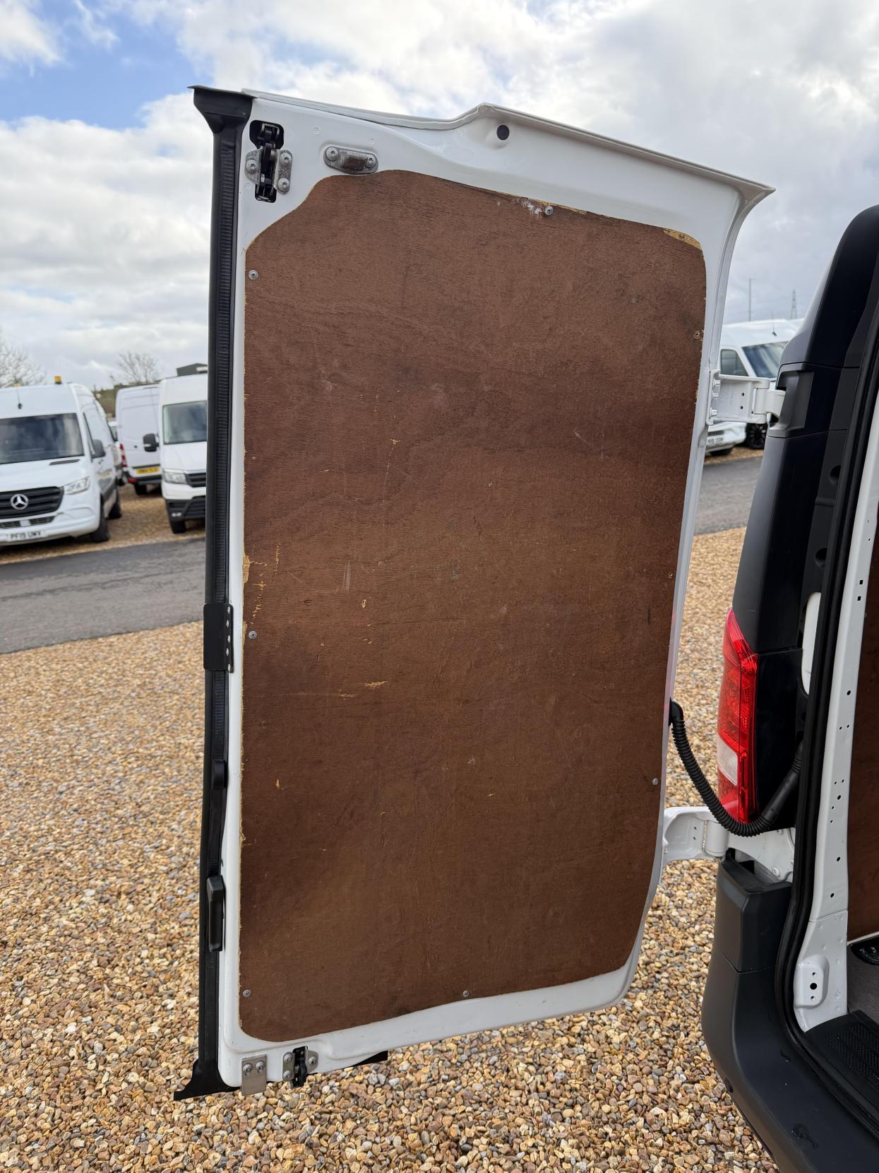 Mercedes-Benz Vito 2.1 114 CDI BlueTEC Panel Van 6dr Diesel Manual RWD L2 Euro 6 (136 ps)