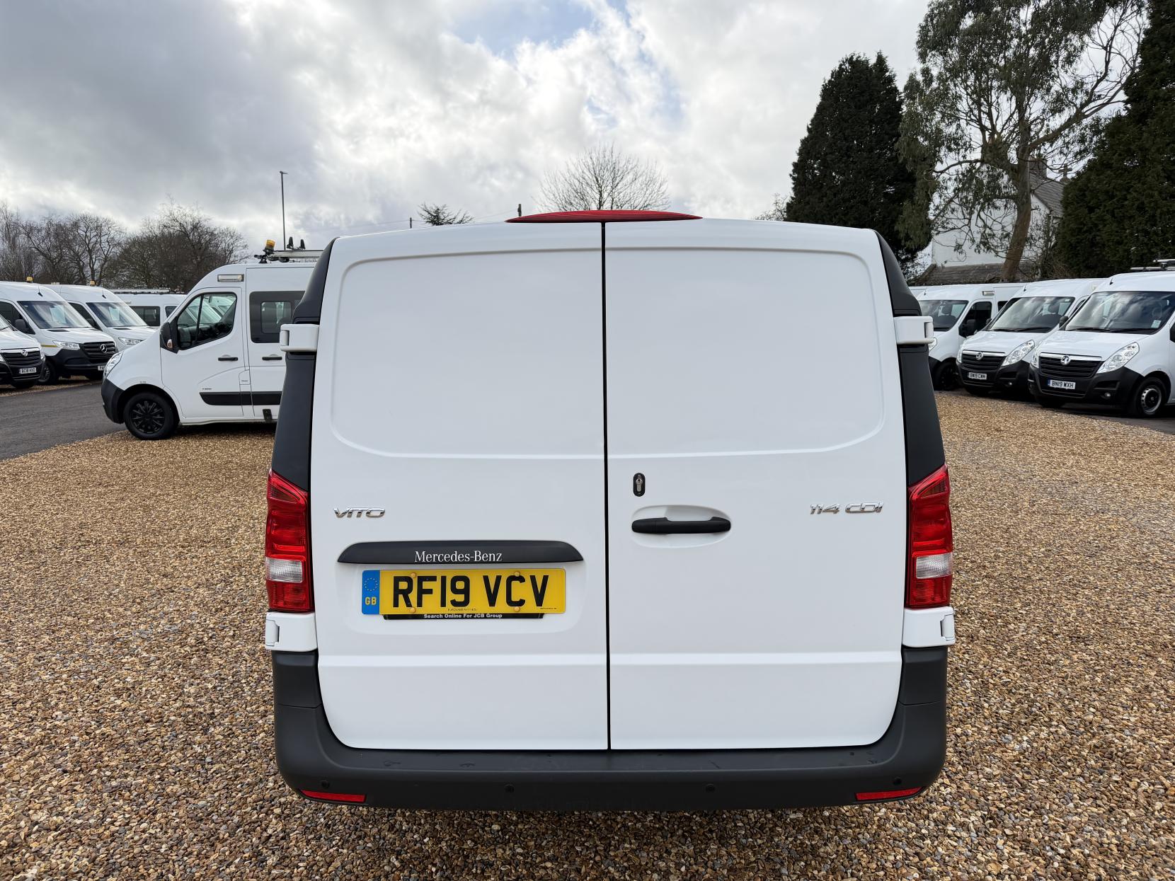 Mercedes-Benz Vito 2.1 114 CDI BlueTEC Panel Van 6dr Diesel Manual RWD L2 Euro 6 (136 ps)