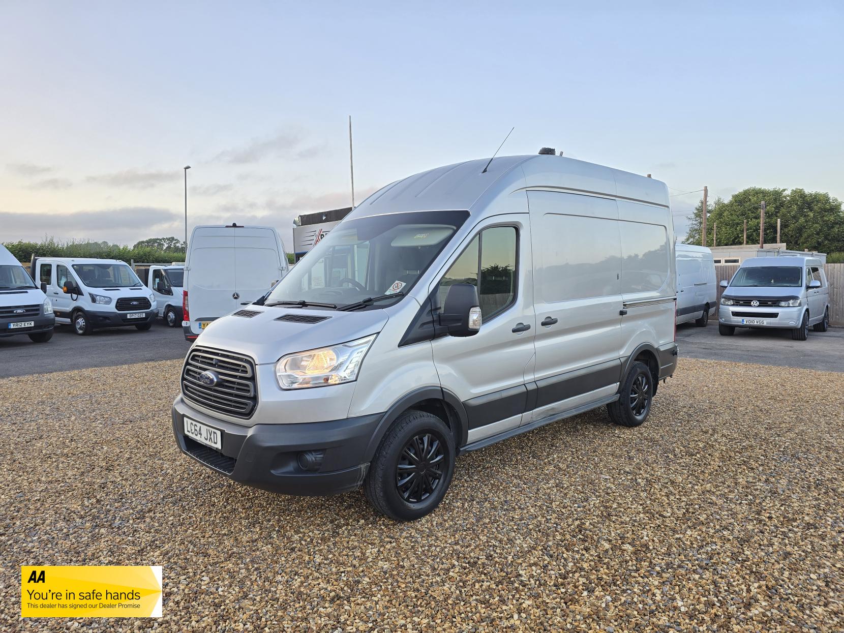 Ford Transit 2.2 TDCi 350 Panel Van 5dr Diesel Manual RWD L2 H3 Euro 5 (155 ps)