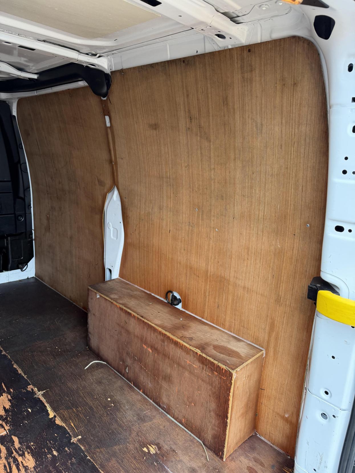 Ford Transit Custom 2.0 300 EcoBlue Leader Panel Van 5dr Diesel Manual L1 H1 Euro 6 (s/s) (105 ps)