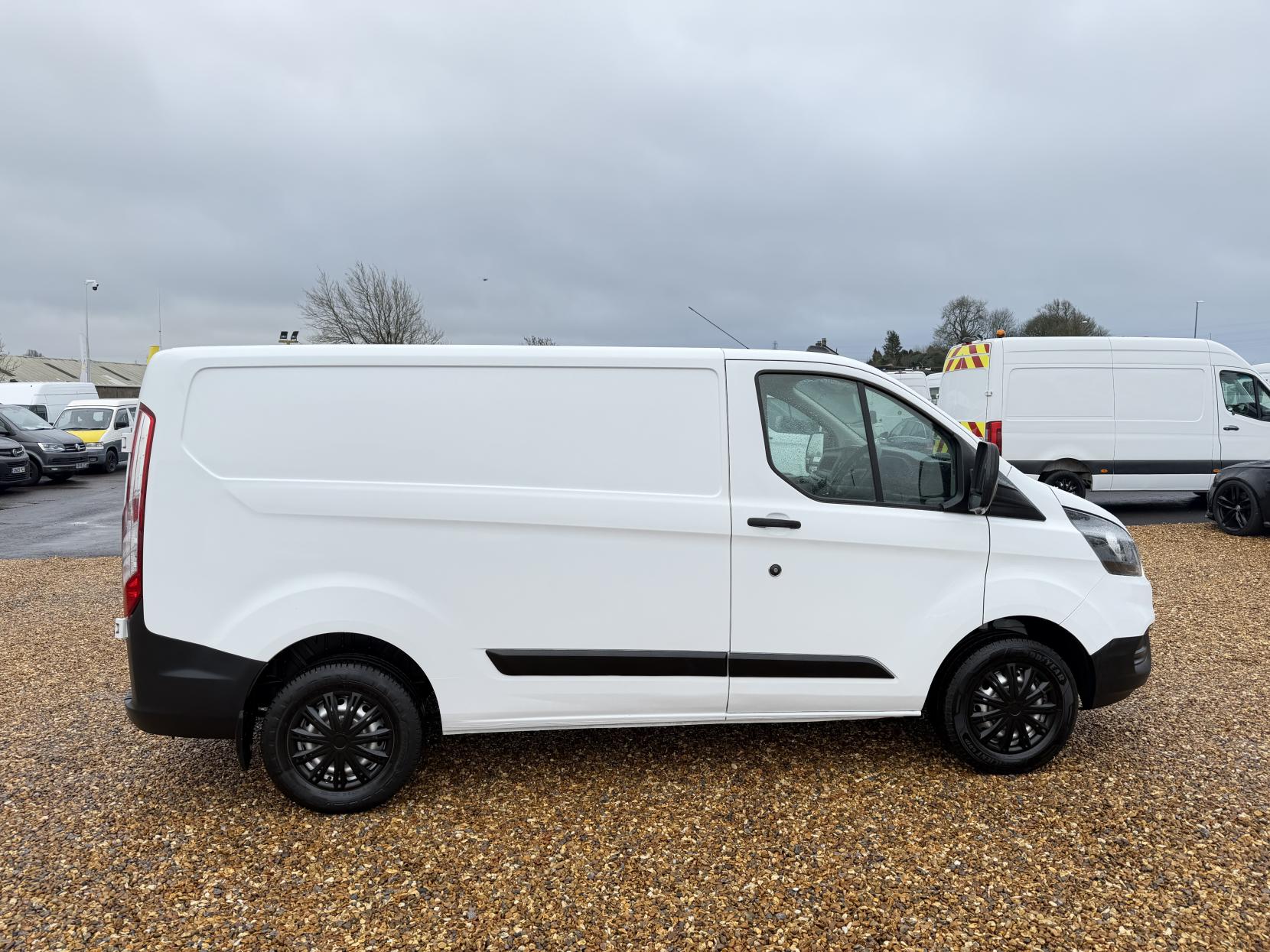 Ford Transit Custom 2.0 300 EcoBlue Leader Panel Van 5dr Diesel Manual L1 H1 Euro 6 (s/s) (105 ps)