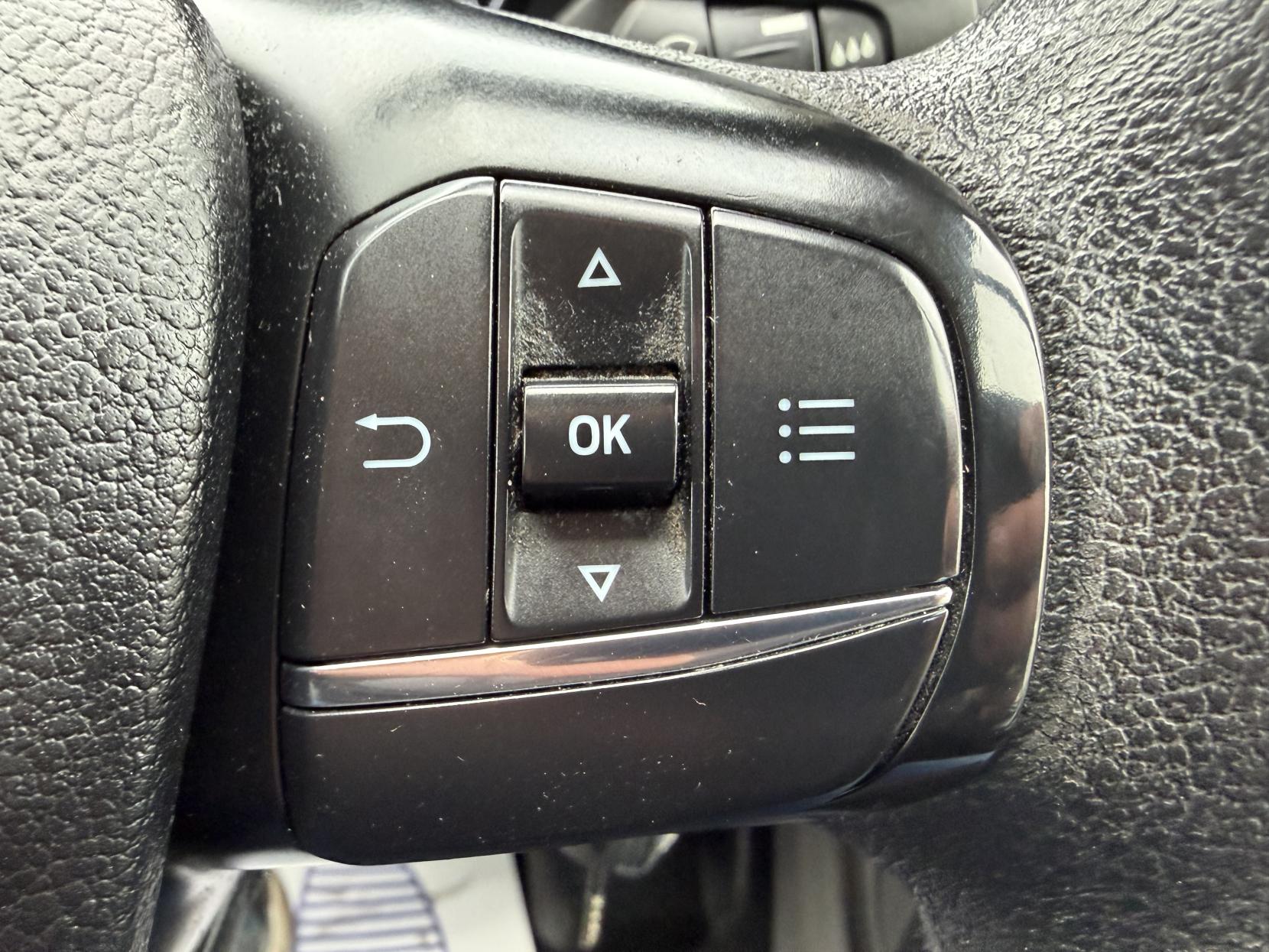 Ford Transit Custom 2.0 300 EcoBlue Leader Panel Van 5dr Diesel Manual L1 H1 Euro 6 (s/s) (105 ps)