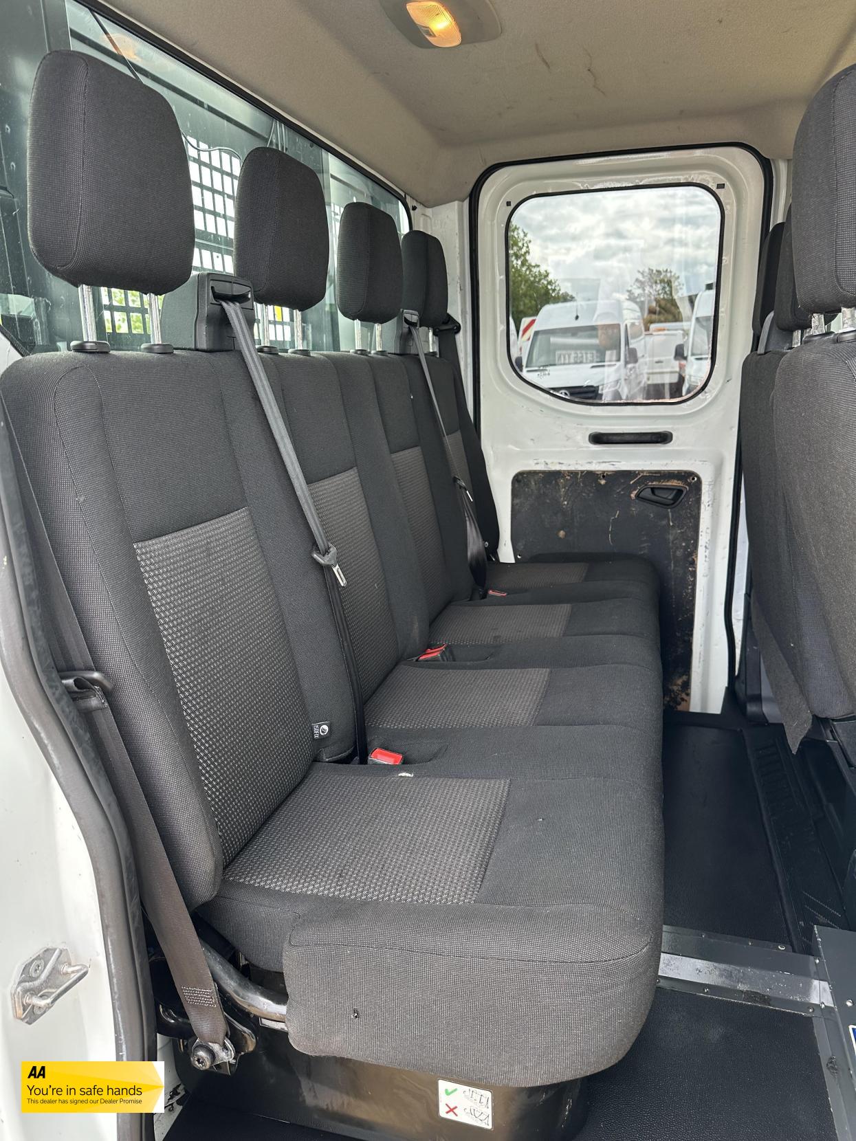 Ford Transit 2.0 350 EcoBlue Chassis Double Cab 4dr Diesel Manual RWD L3 H1 Euro 6 (DRW) (130 ps)