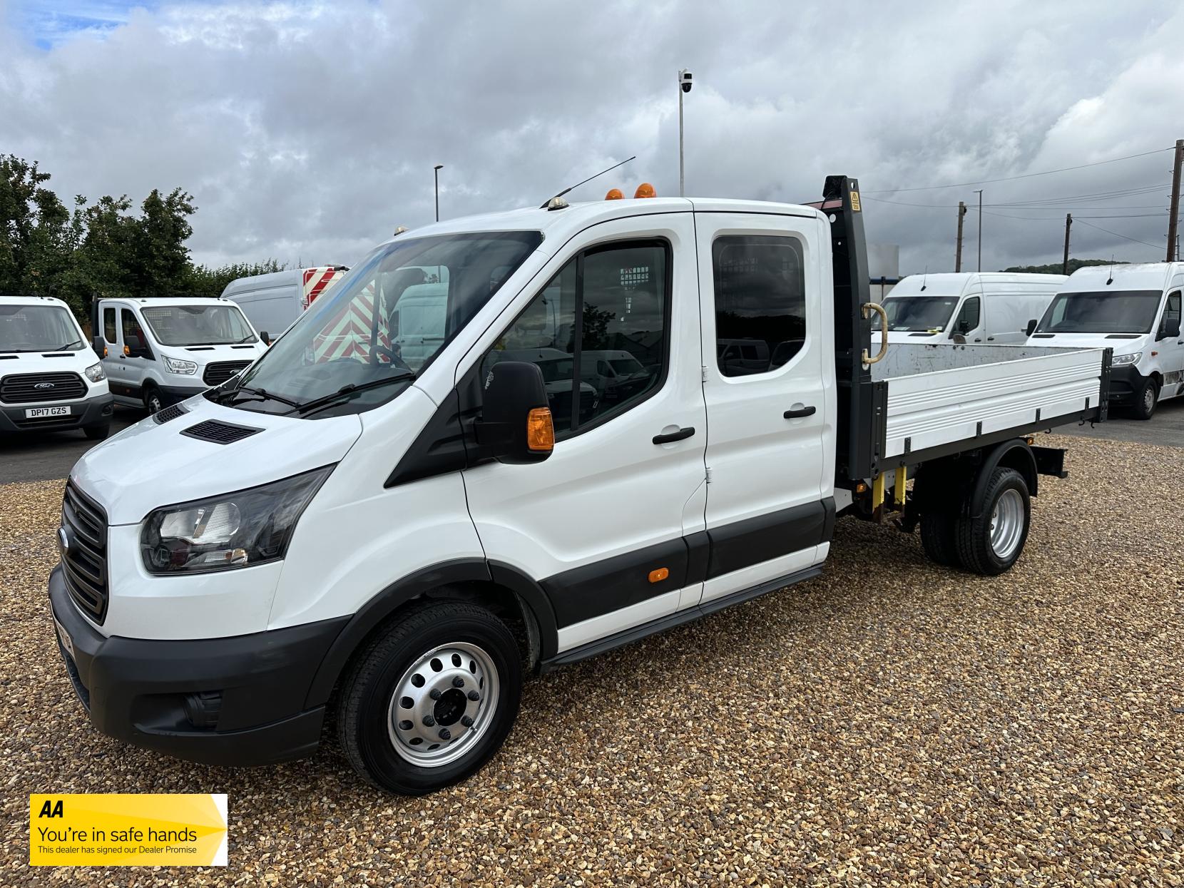 Ford Transit 2.0 350 EcoBlue Chassis Double Cab 4dr Diesel Manual RWD L3 H1 Euro 6 (DRW) (130 ps)