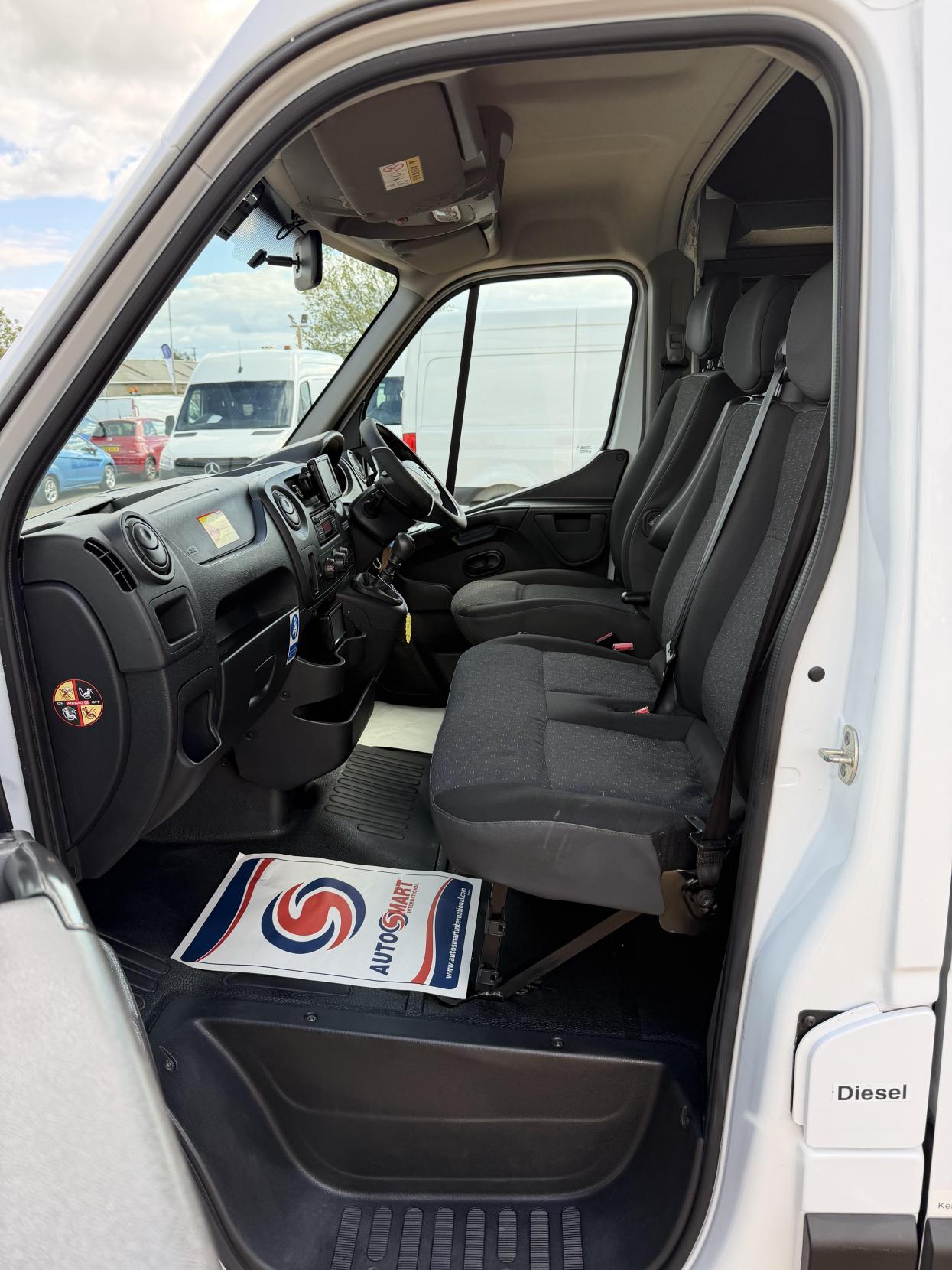 2019 Vauxhall Movano 2.3 CDTi 3500 Panel Van 5dr Diesel Manual FWD L2 H2 Euro 6 (130 ps) - Thumbnail 28