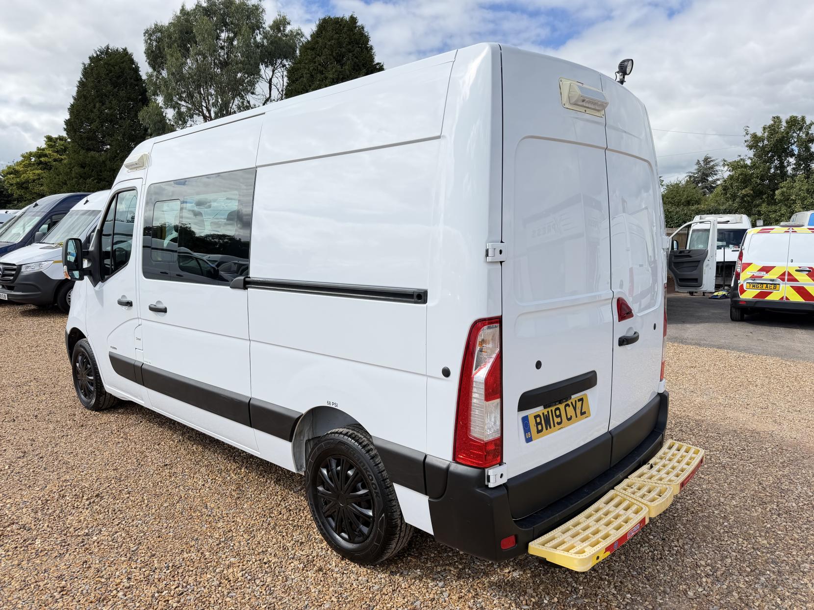 2019 Vauxhall Movano 2.3 CDTi 3500 Panel Van 5dr Diesel Manual FWD L2 H2 Euro 6 (130 ps) - Thumbnail 10