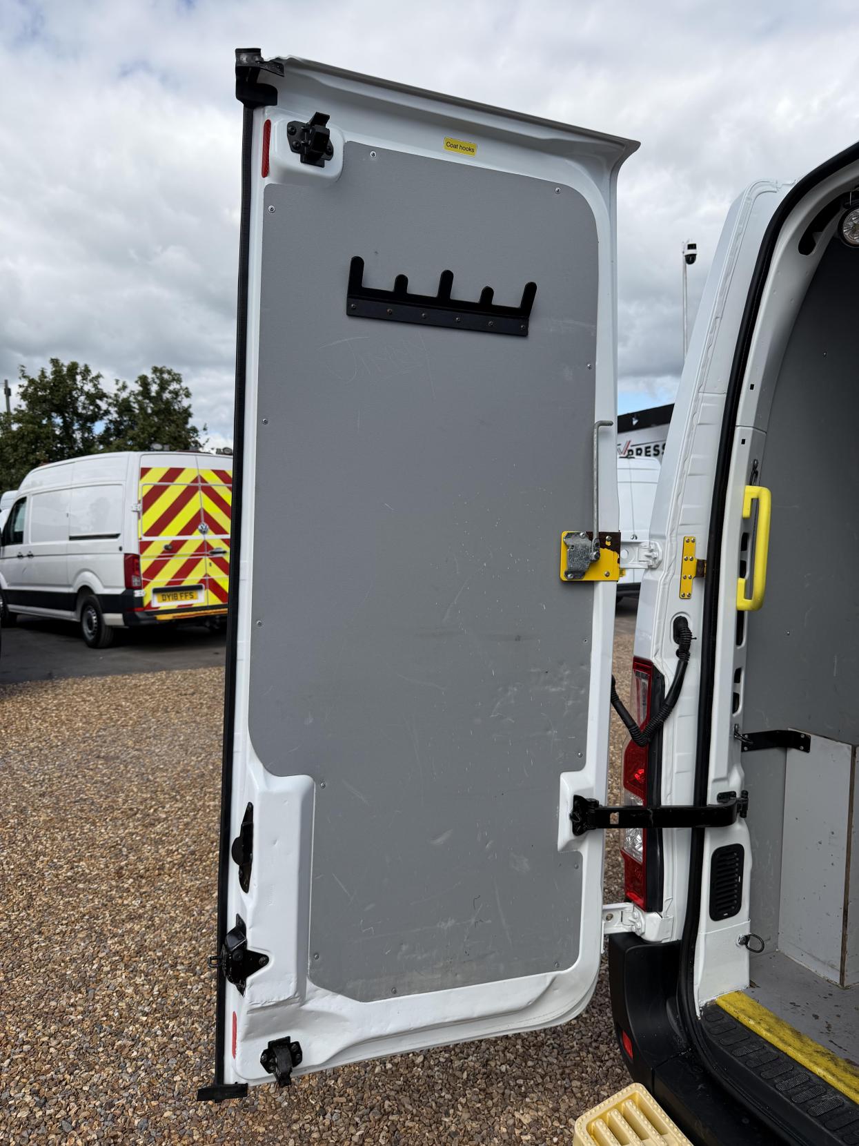 2019 Vauxhall Movano 2.3 CDTi 3500 Panel Van 5dr Diesel Manual FWD L2 H2 Euro 6 (130 ps) - Thumbnail 44
