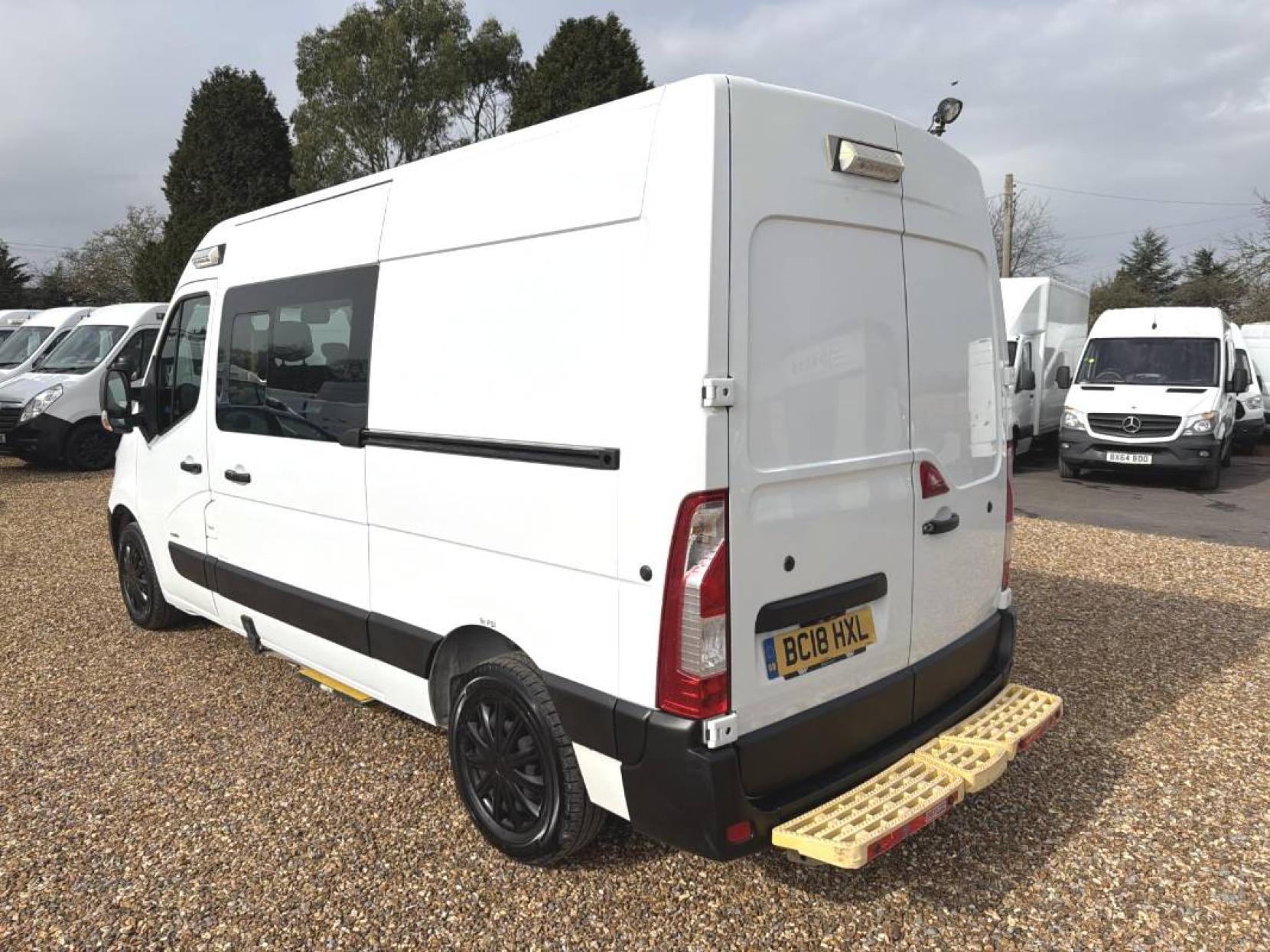 Vauxhall Movano 2.3 CDTi 3500 Panel Van 5dr Diesel Manual FWD L2 H2 Euro 6 (130 ps)