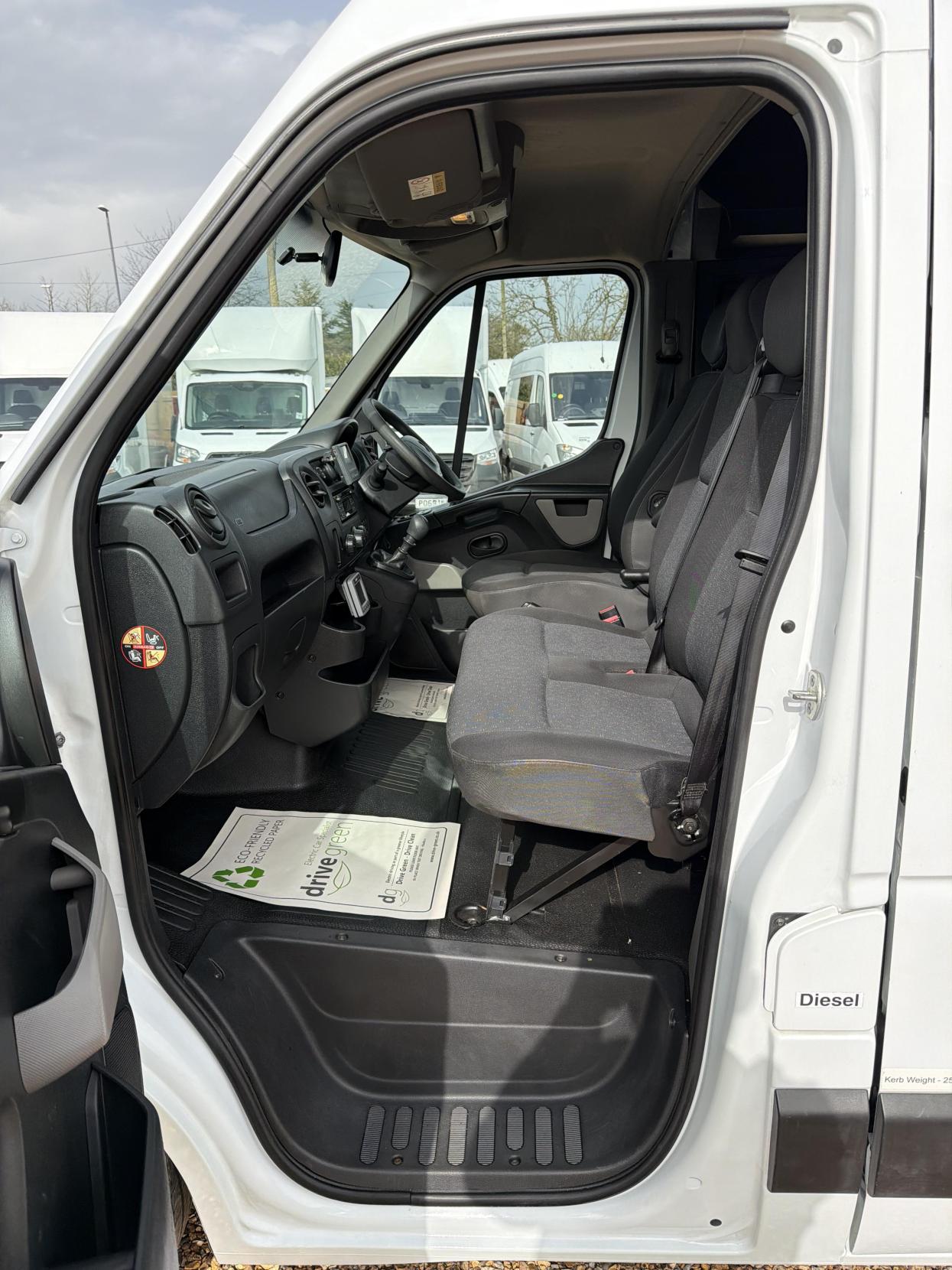 Vauxhall Movano 2.3 CDTi 3500 Panel Van 5dr Diesel Manual FWD L2 H2 Euro 6 (130 ps)