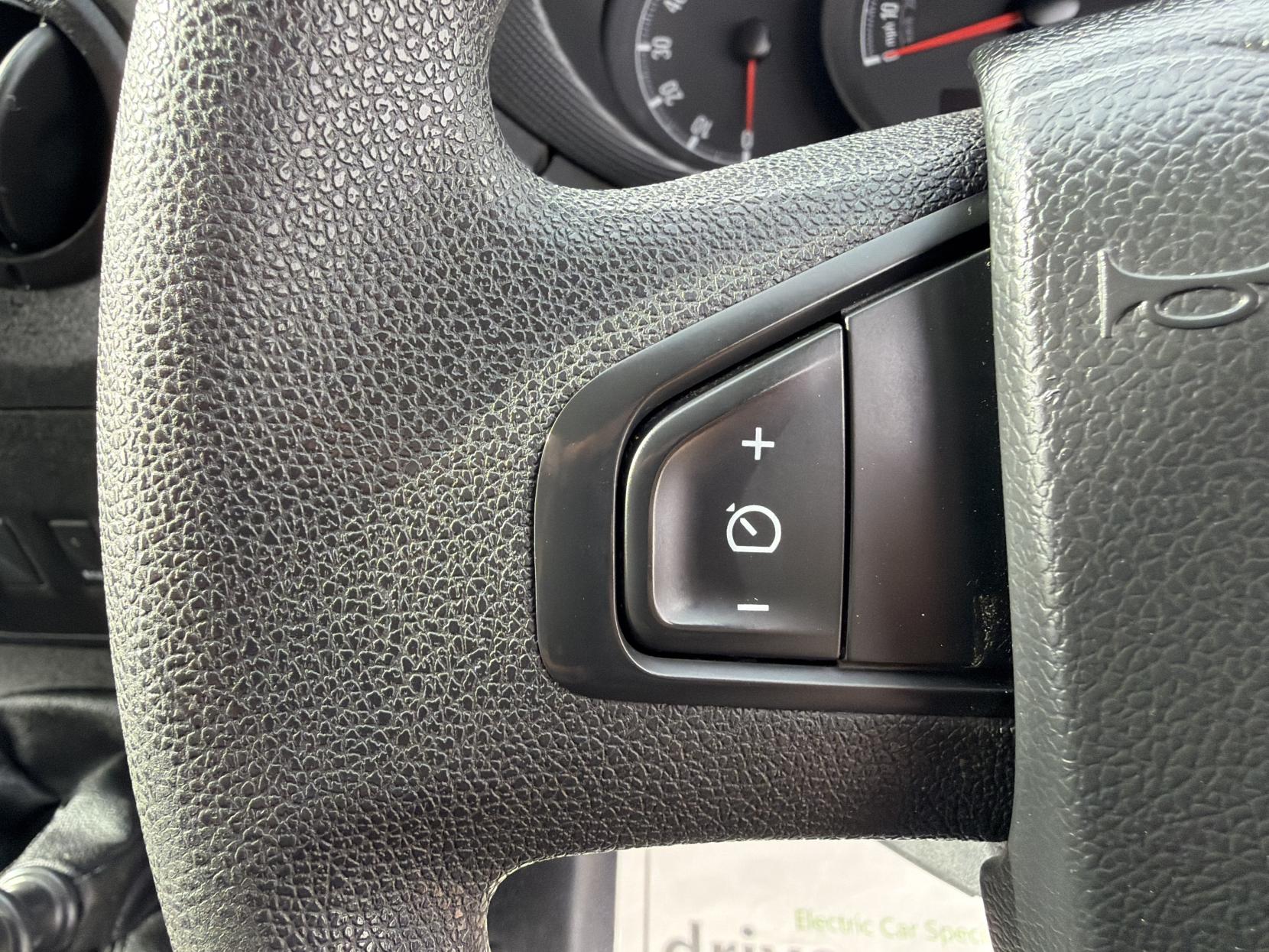 Vauxhall Movano 2.3 CDTi 3500 Panel Van 5dr Diesel Manual FWD L2 H2 Euro 6 (130 ps)