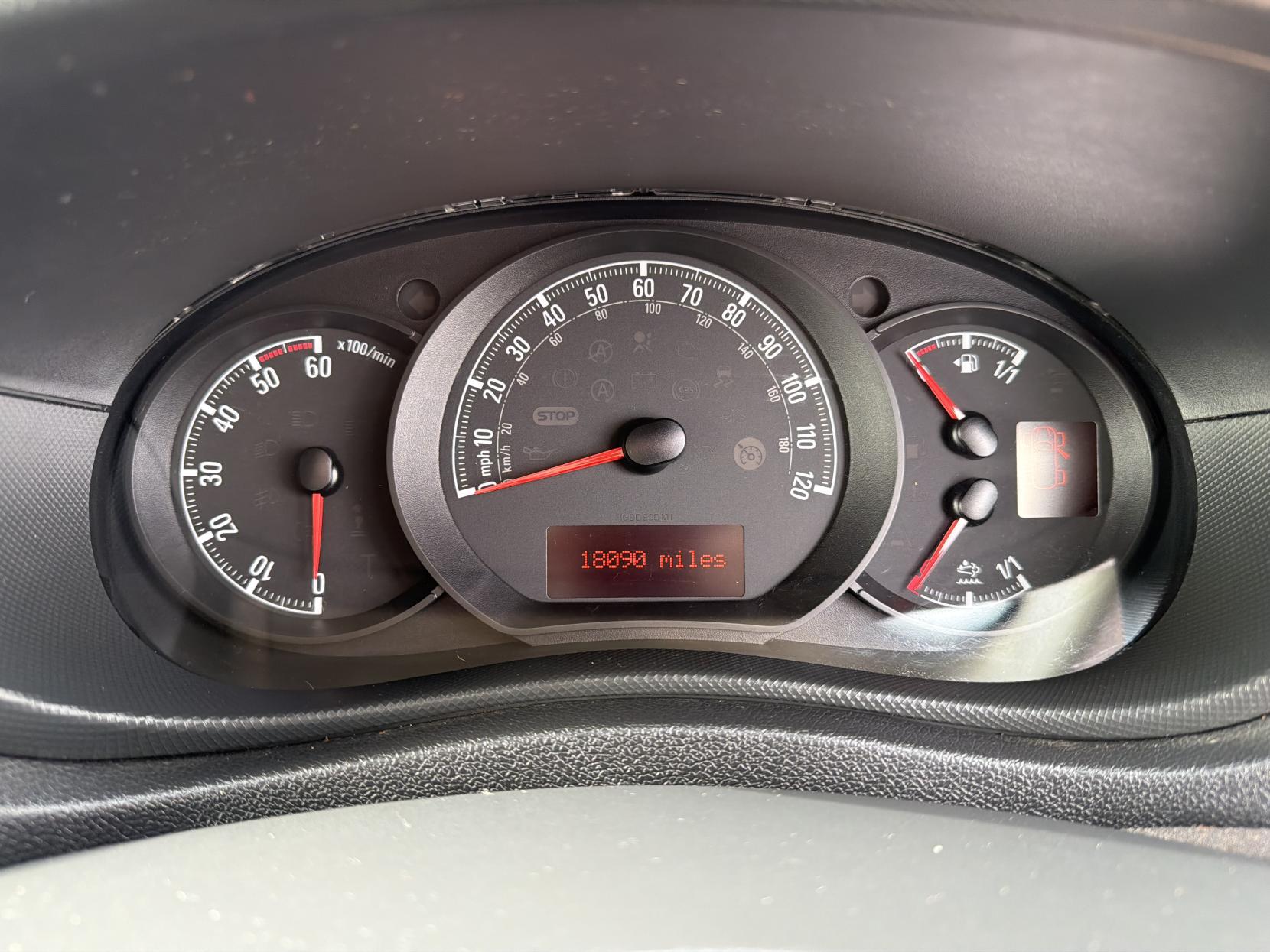 Vauxhall Movano 2.3 CDTi 3500 Panel Van 5dr Diesel Manual FWD L2 H2 Euro 6 (130 ps)