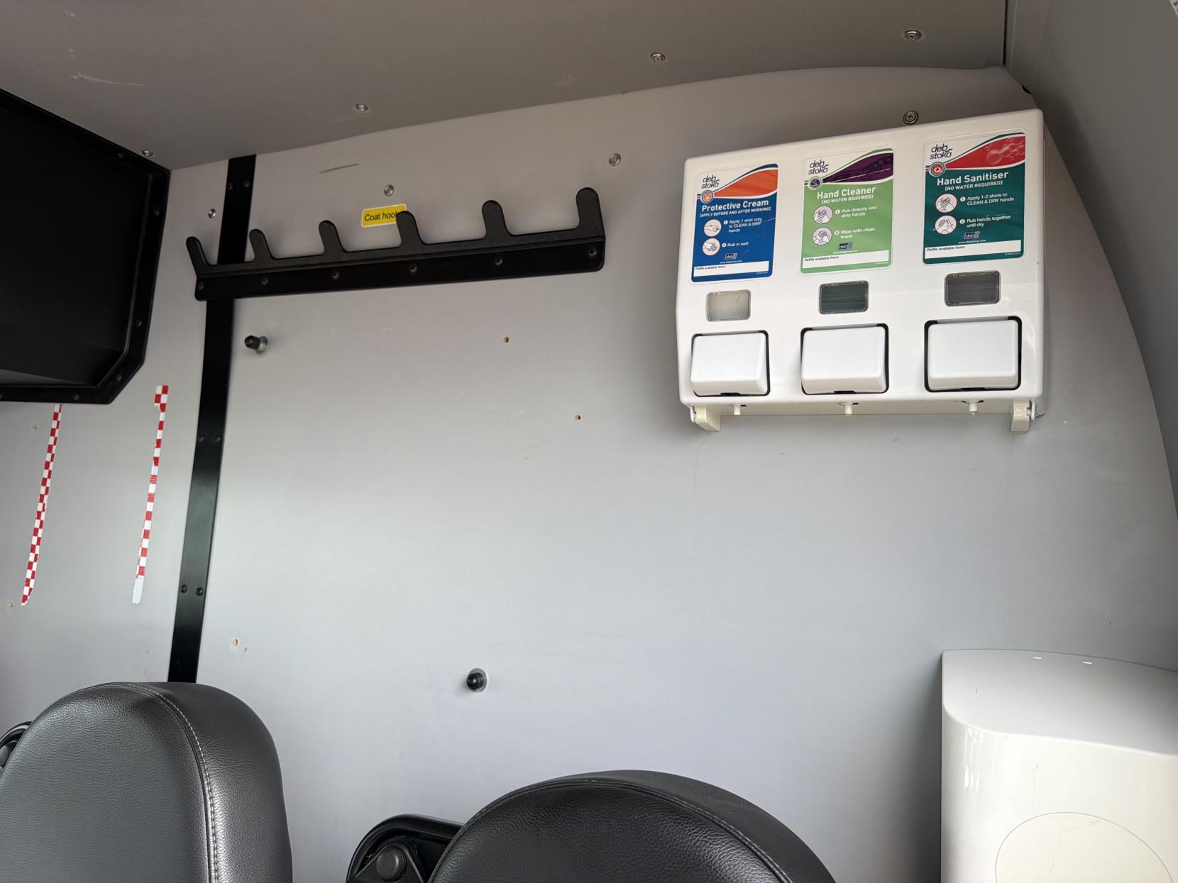 Vauxhall Movano 2.3 CDTi 3500 Panel Van 5dr Diesel Manual FWD L2 H2 Euro 6 (130 ps)