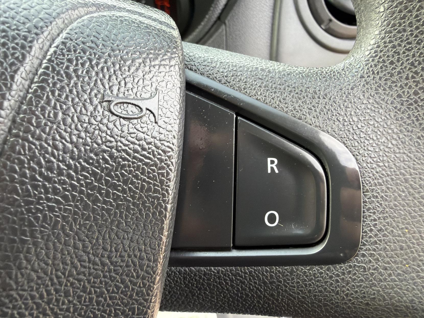 Vauxhall Movano 2.3 CDTi 3500 Panel Van 5dr Diesel Manual FWD L2 H2 Euro 6 (130 ps)