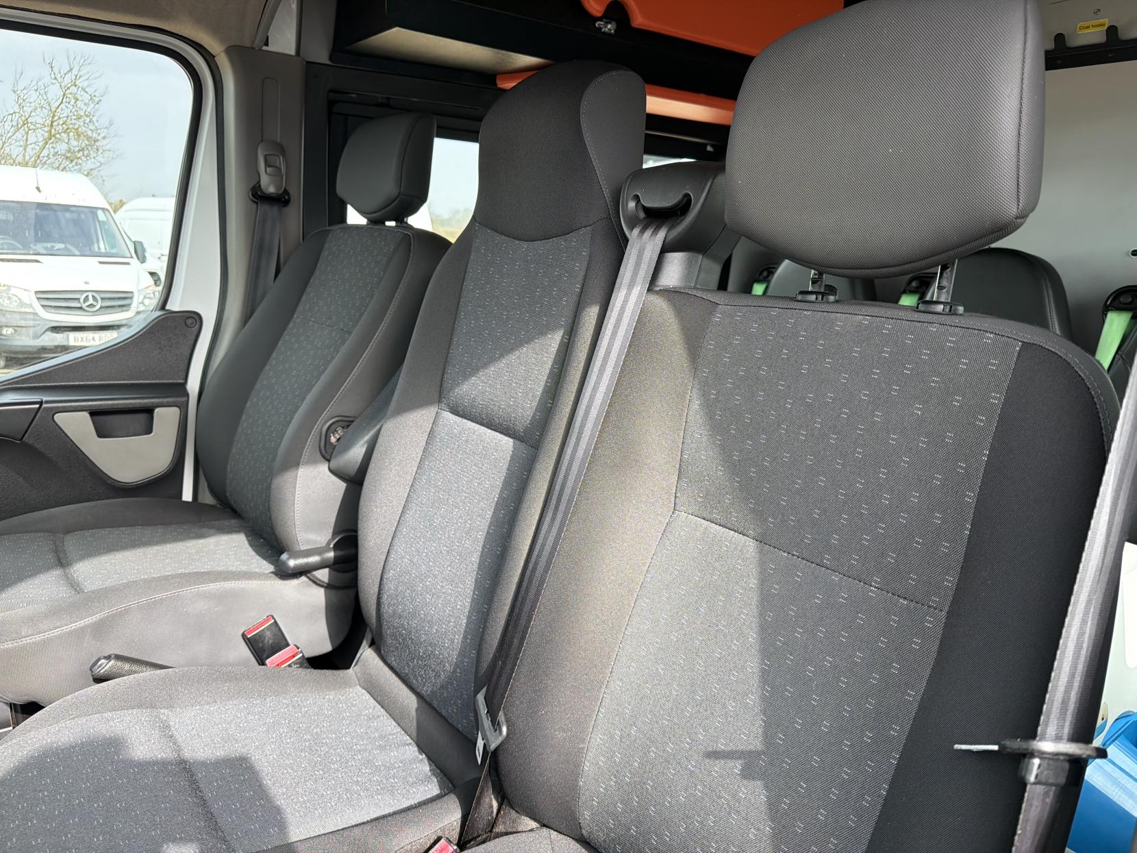 Vauxhall Movano 2.3 CDTi 3500 Panel Van 5dr Diesel Manual FWD L2 H2 Euro 6 (130 ps)