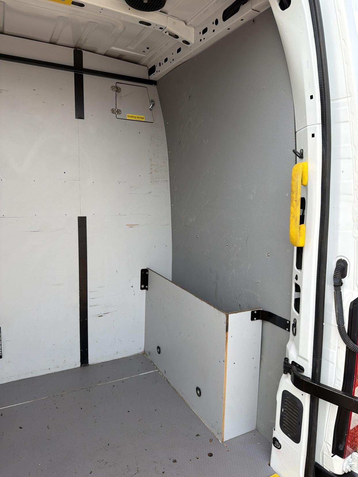 Vauxhall Movano 2.3 CDTi 3500 Panel Van 5dr Diesel Manual FWD L2 H2 Euro 6 (130 ps)