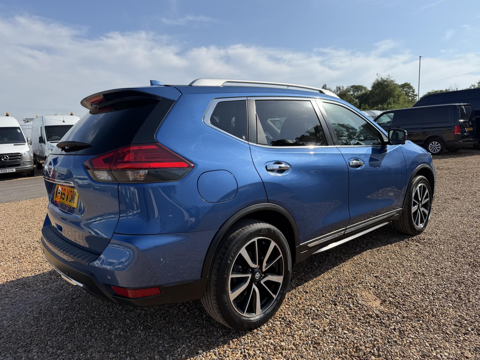 2020 Nissan X-Trail 1.7 dCi Tekna SUV 5dr Diesel Manual Euro 6 (s/s) (150 ps) - Thumbnail 11