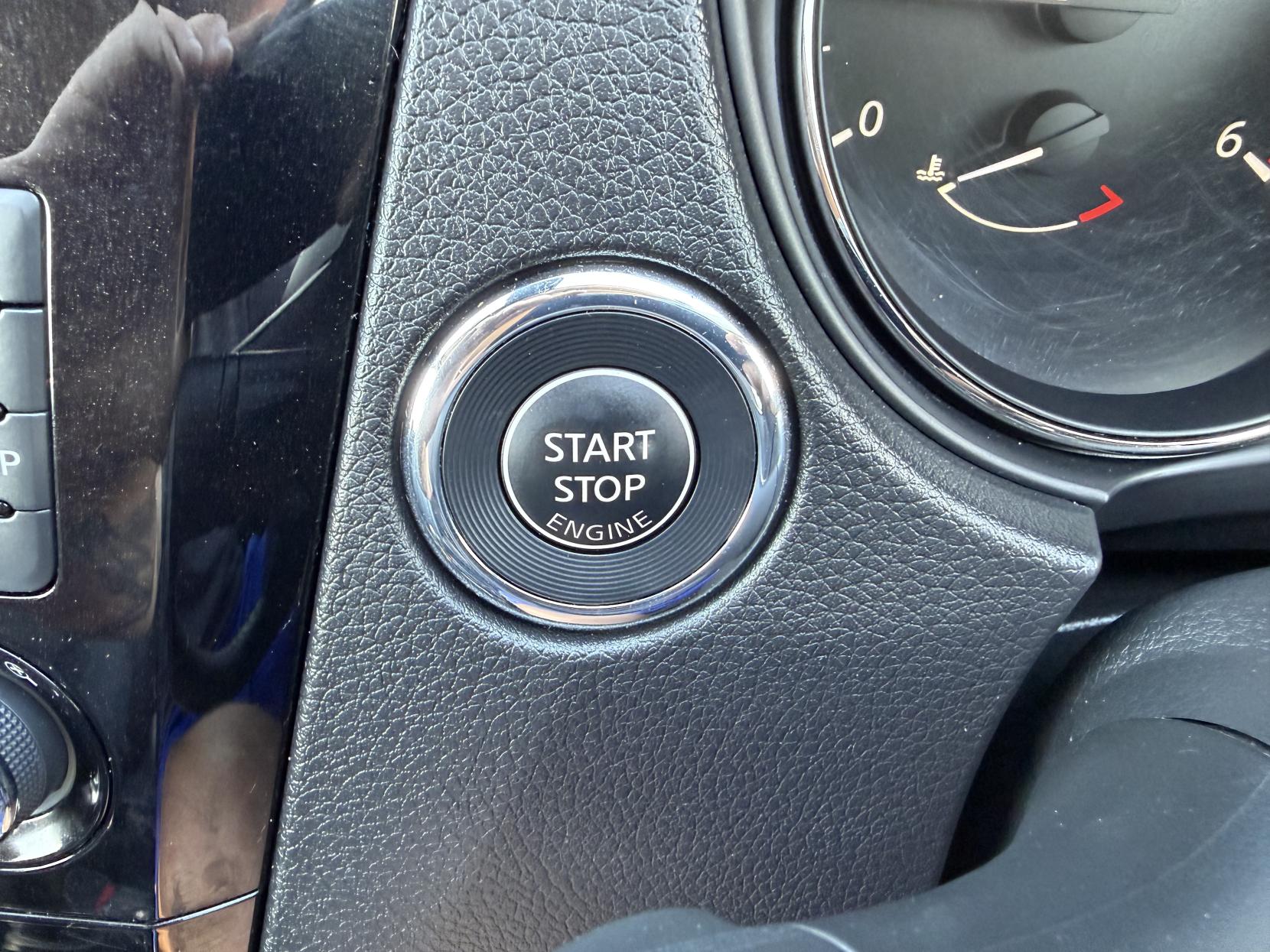 2020 Nissan X-Trail 1.7 dCi Tekna SUV 5dr Diesel Manual Euro 6 (s/s) (150 ps) - Thumbnail 38