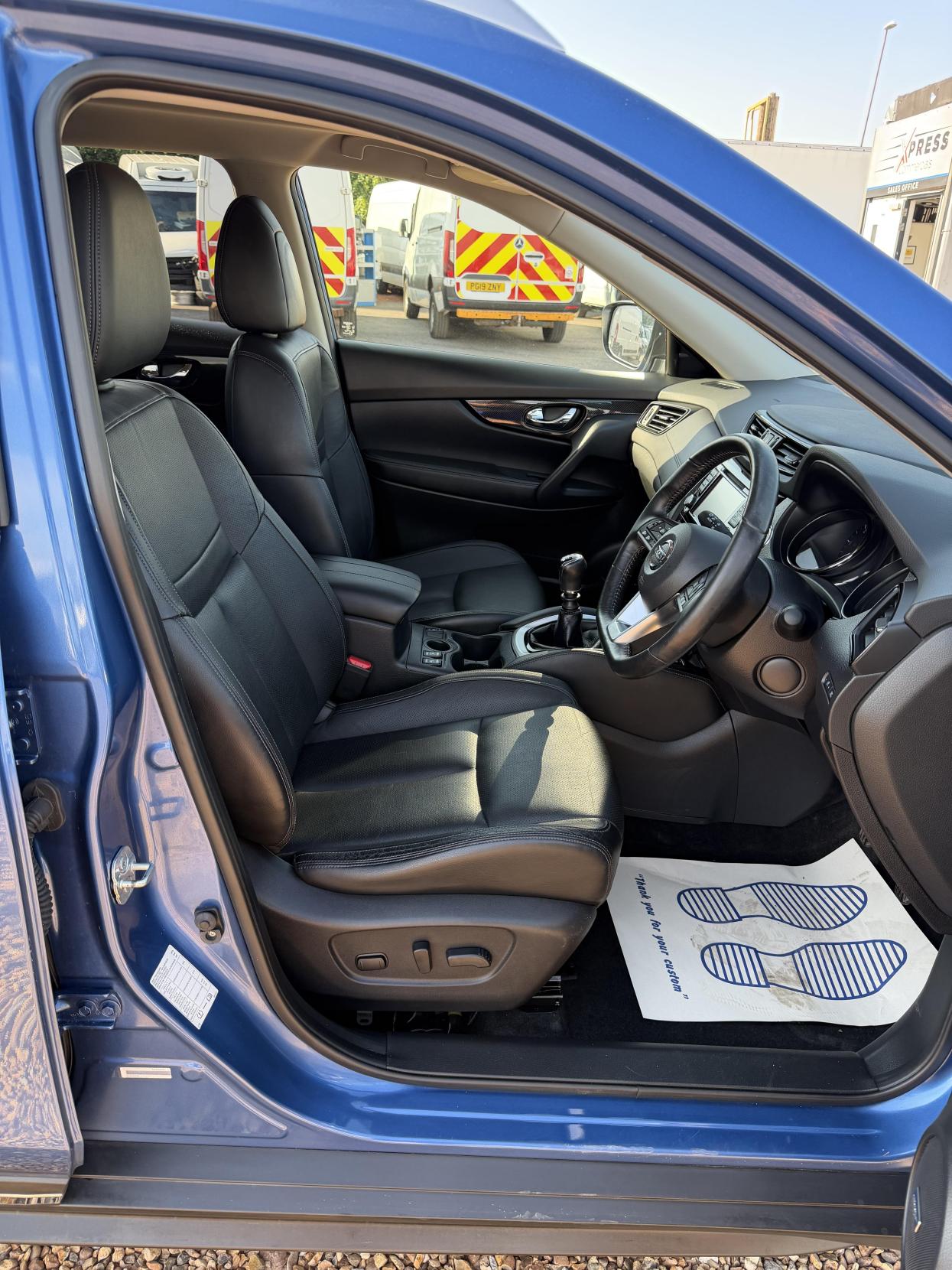 2020 Nissan X-Trail 1.7 dCi Tekna SUV 5dr Diesel Manual Euro 6 (s/s) (150 ps) - Thumbnail 14