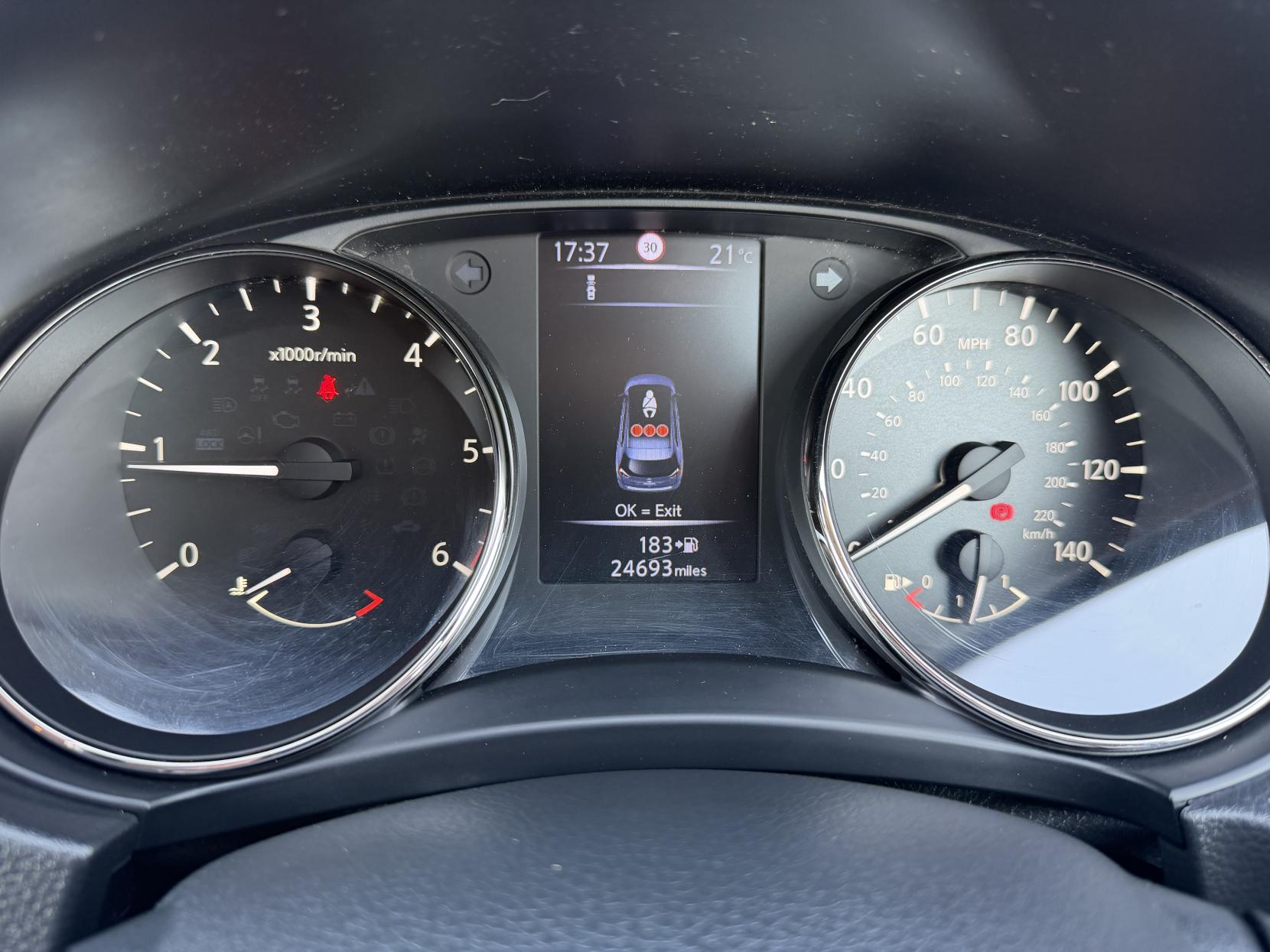 2020 Nissan X-Trail 1.7 dCi Tekna SUV 5dr Diesel Manual Euro 6 (s/s) (150 ps) - Thumbnail 36
