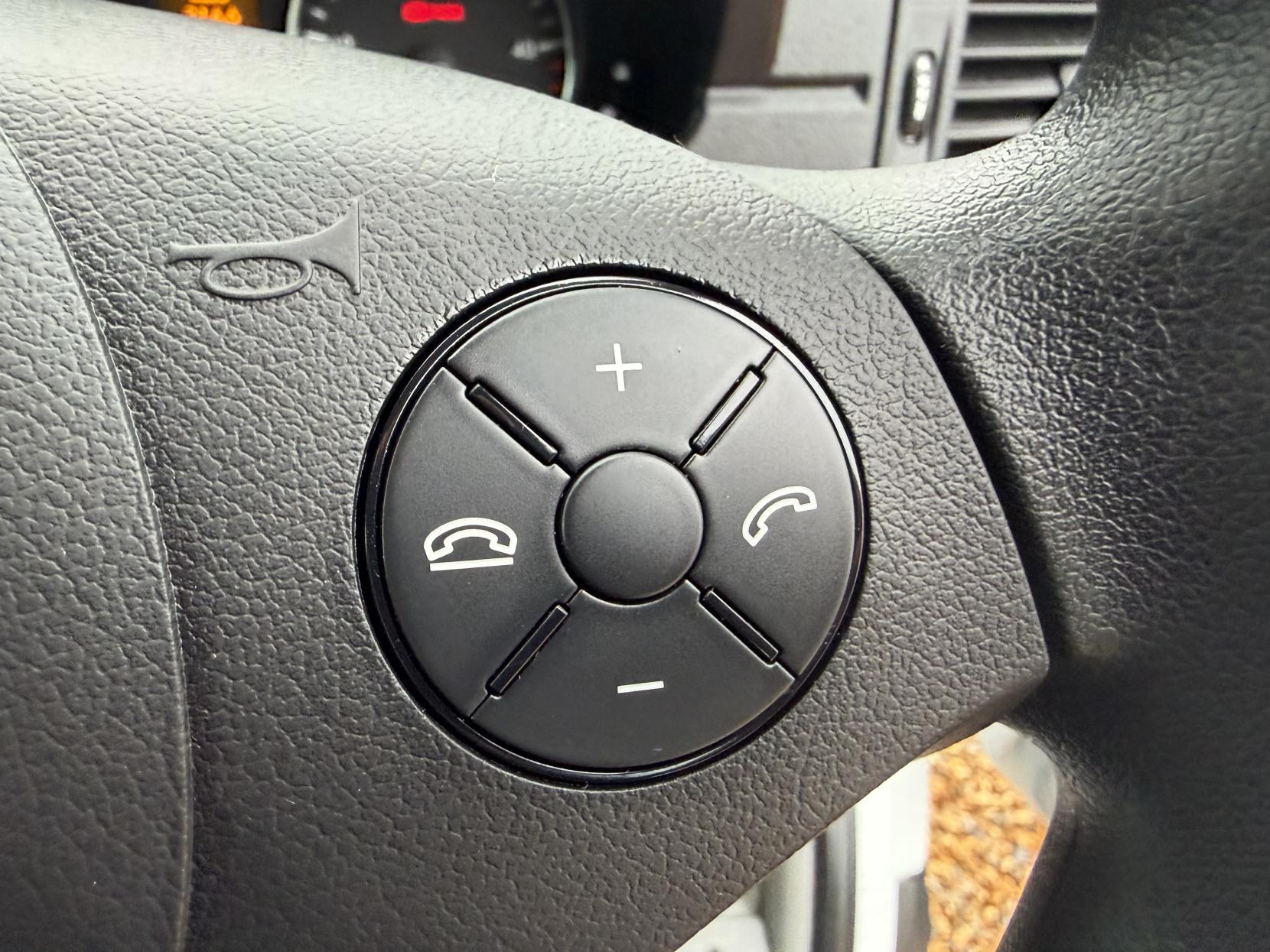 Mercedes-Benz Sprinter 2.1 313 CDi BlueEFFICIENCY 20 Anniversary Panel Van 4dr Diesel Manual RWD L2 (205 g/km, 129 bhp)