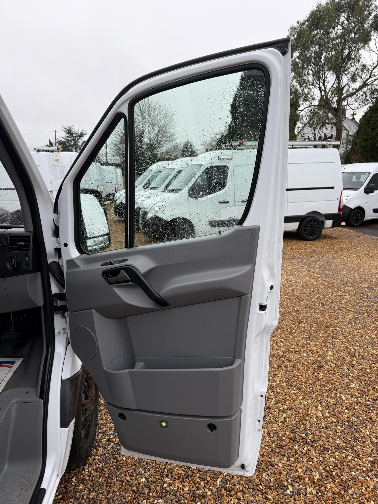 Mercedes-Benz Sprinter 2.1 313 CDi BlueEFFICIENCY 20 Anniversary Panel Van 4dr Diesel Manual RWD L2 (205 g/km, 129 bhp)