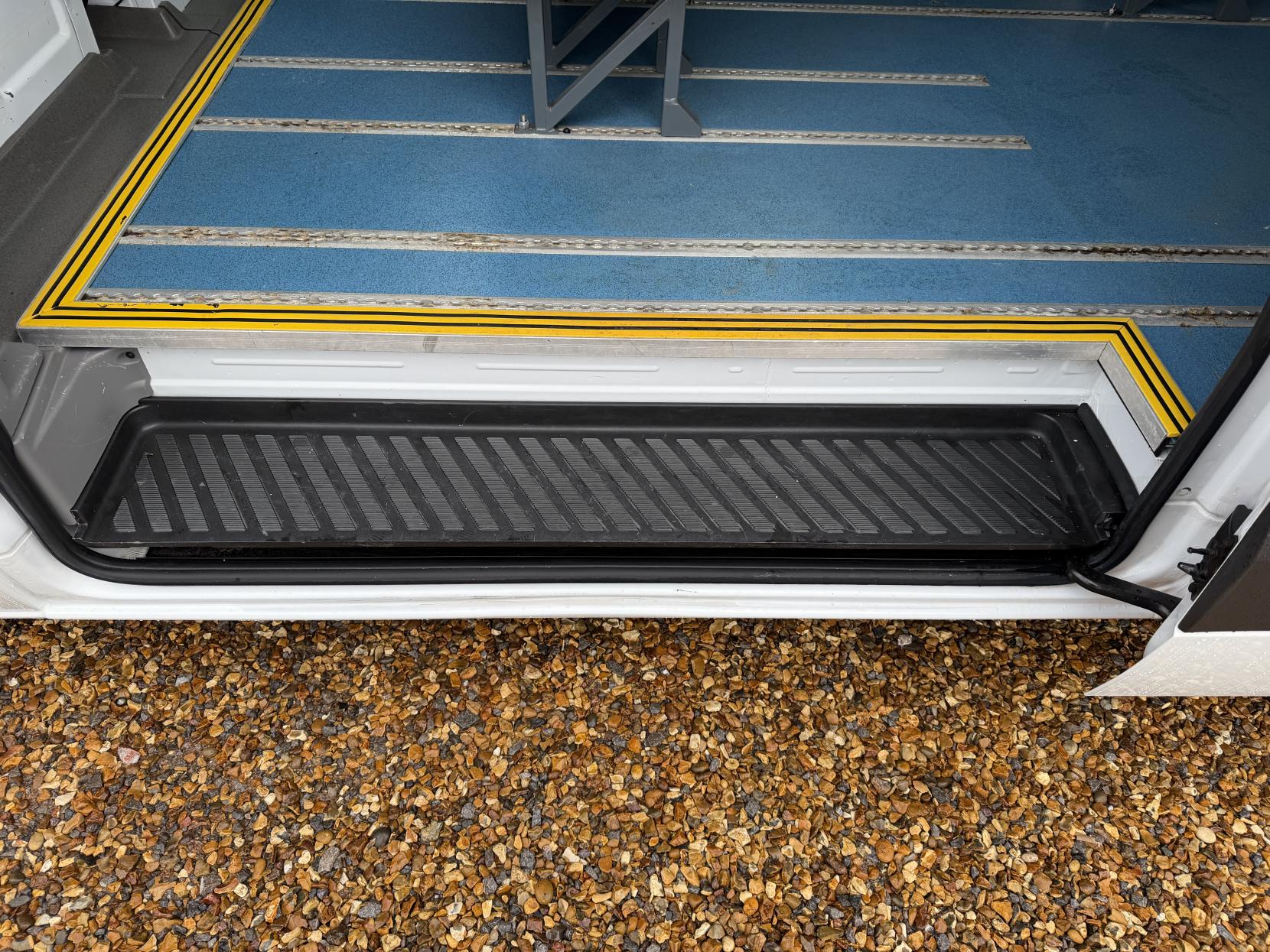 Mercedes-Benz Sprinter 2.1 313 CDi BlueEFFICIENCY 20 Anniversary Panel Van 4dr Diesel Manual RWD L2 (205 g/km, 129 bhp)