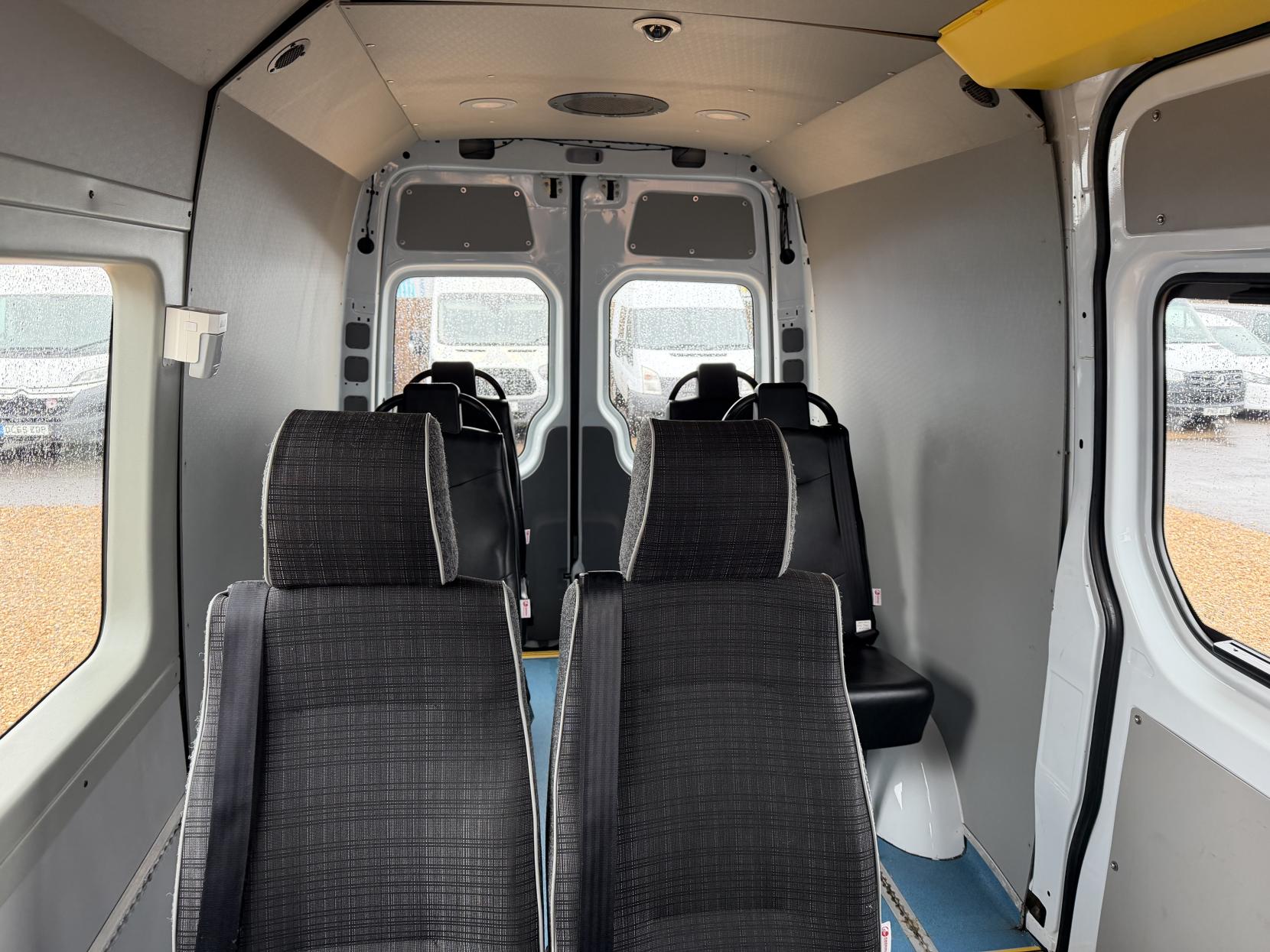 Mercedes-Benz Sprinter 2.1 313 CDi BlueEFFICIENCY 20 Anniversary Panel Van 4dr Diesel Manual RWD L2 (205 g/km, 129 bhp)