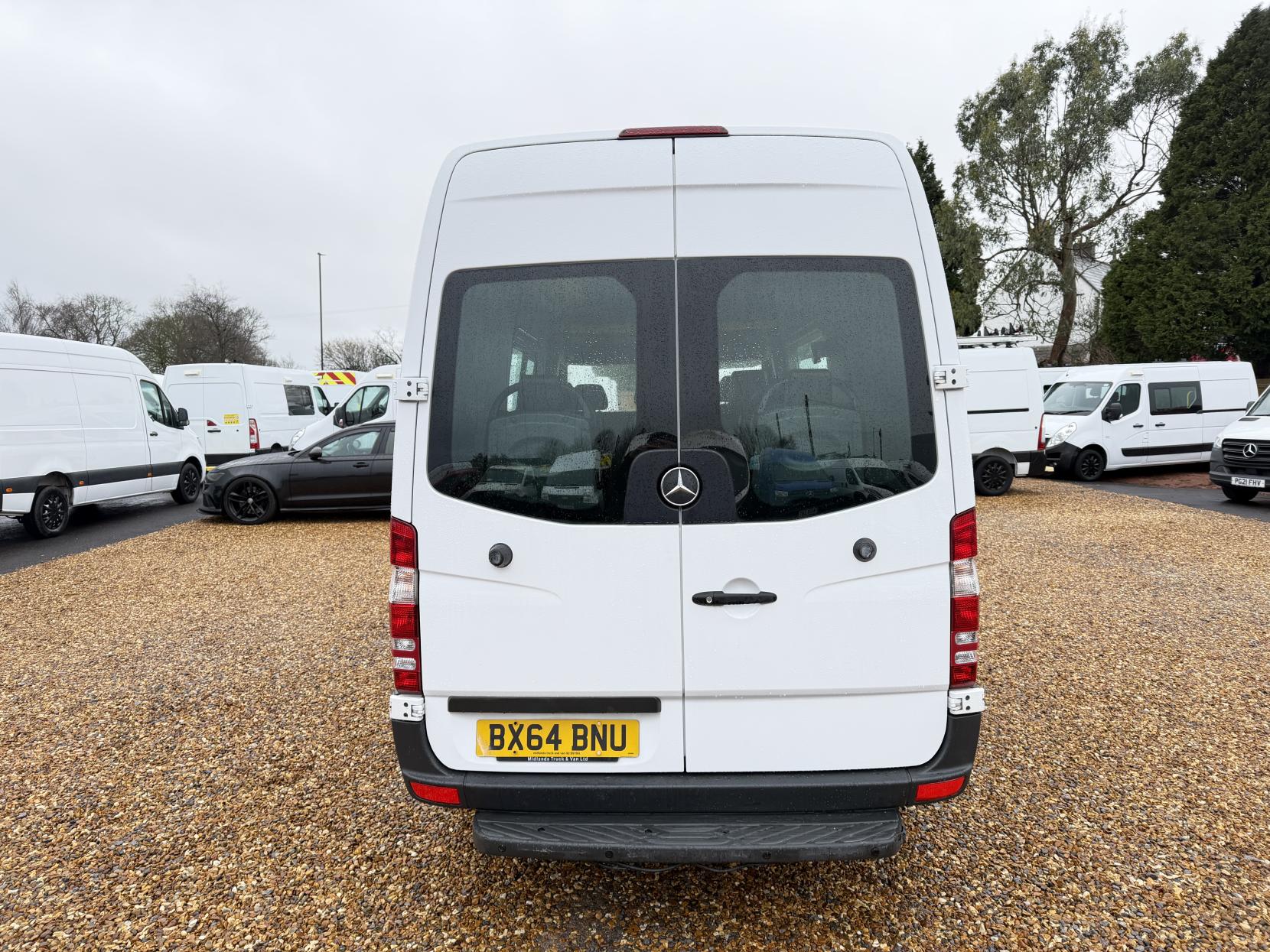 Mercedes-Benz Sprinter 2.1 313 CDi BlueEFFICIENCY 20 Anniversary Panel Van 4dr Diesel Manual RWD L2 (205 g/km, 129 bhp)