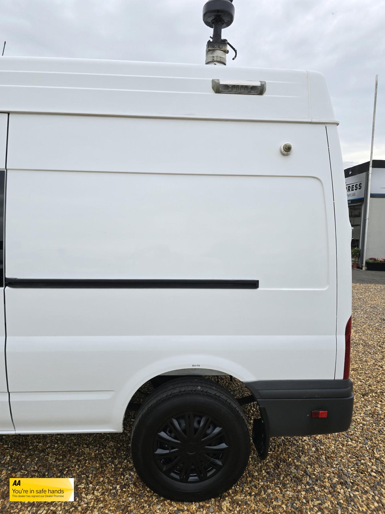 Ford Transit 2.4 TDCi 350 Duratorq Panel Van 3dr Diesel Manual RWD L3 H3 (98 bhp)