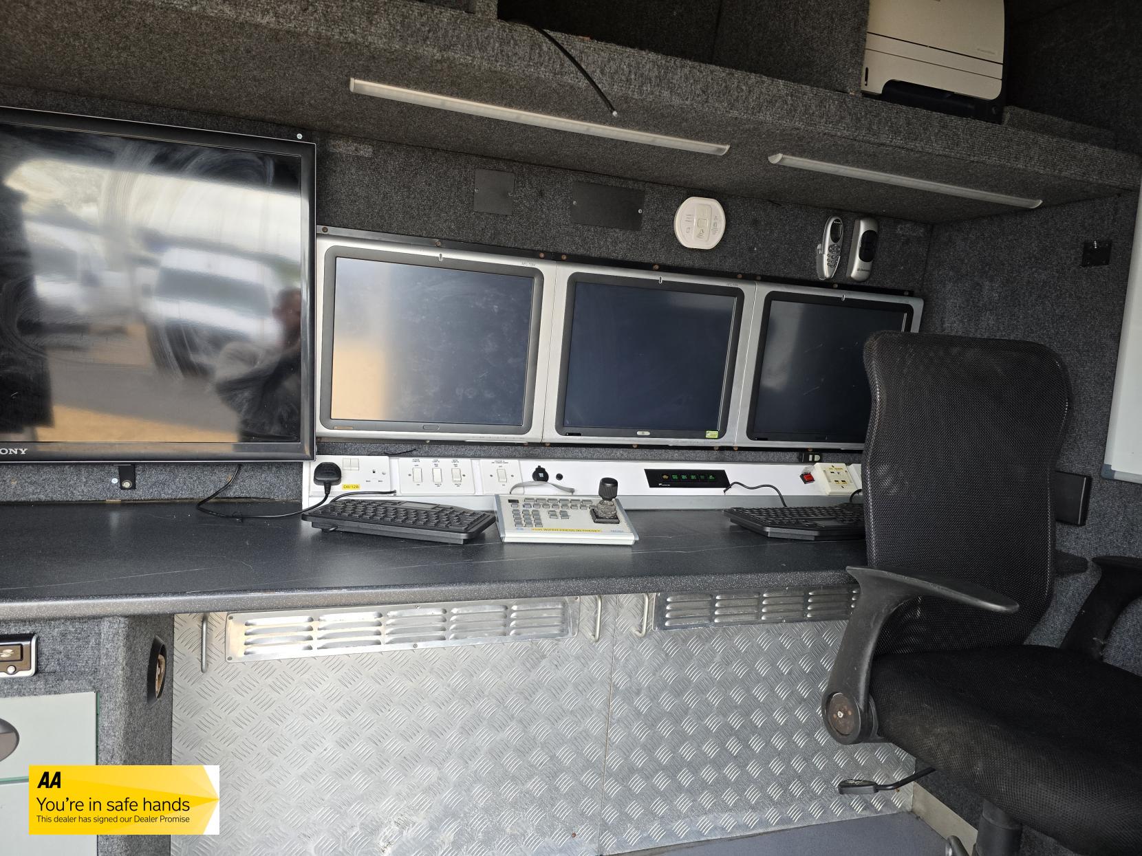 Ford Transit 2.4 TDCi 350 Duratorq Panel Van 3dr Diesel Manual RWD L3 H3 (98 bhp)