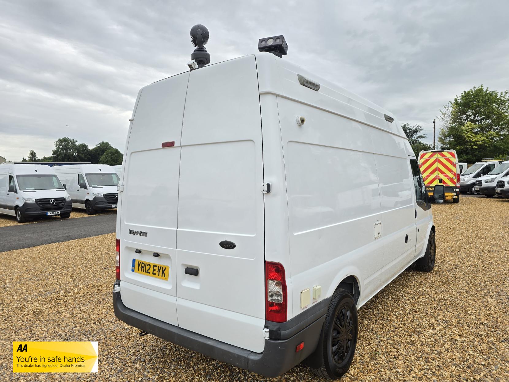 Ford Transit 2.4 TDCi 350 Duratorq Panel Van 3dr Diesel Manual RWD L3 H3 (98 bhp)