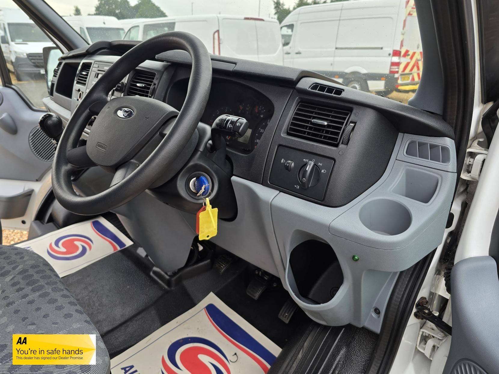 Ford Transit 2.4 TDCi 350 Duratorq Panel Van 3dr Diesel Manual RWD L3 H3 (98 bhp)