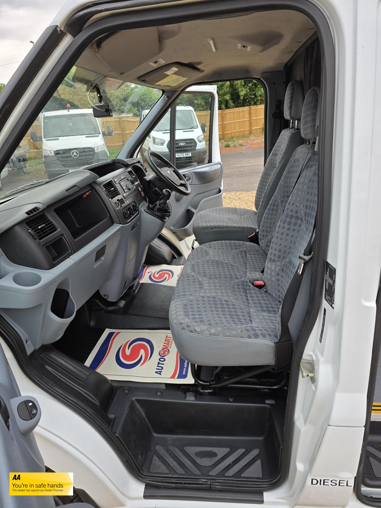 Ford Transit 2.4 TDCi 350 Duratorq Panel Van 3dr Diesel Manual RWD L3 H3 (98 bhp)